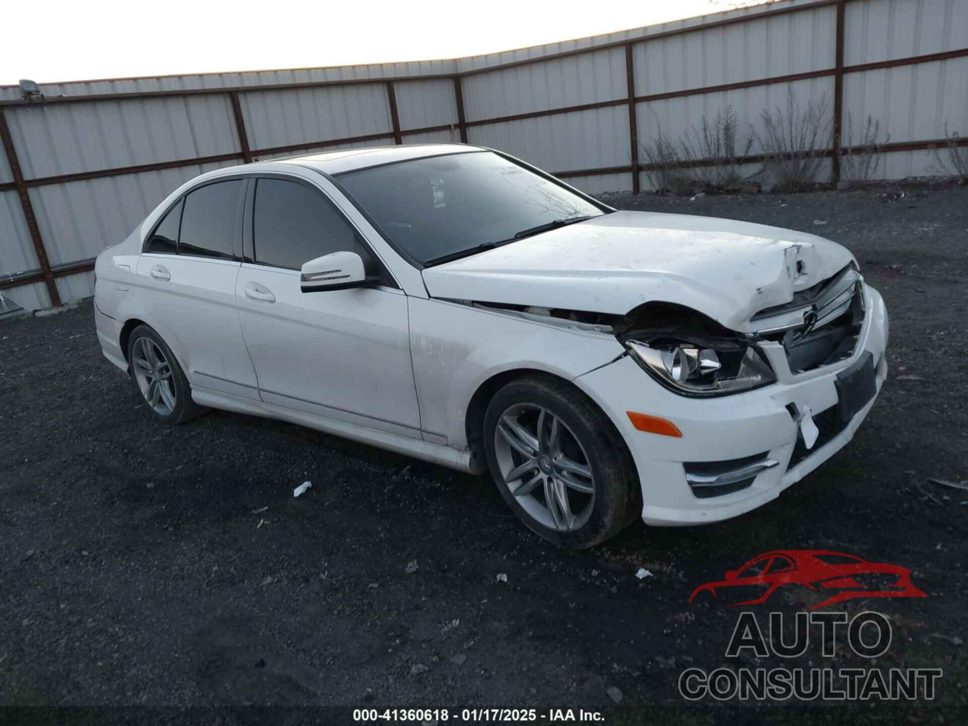 MERCEDES-BENZ C 250 2013 - WDDGF4HB2DR293224