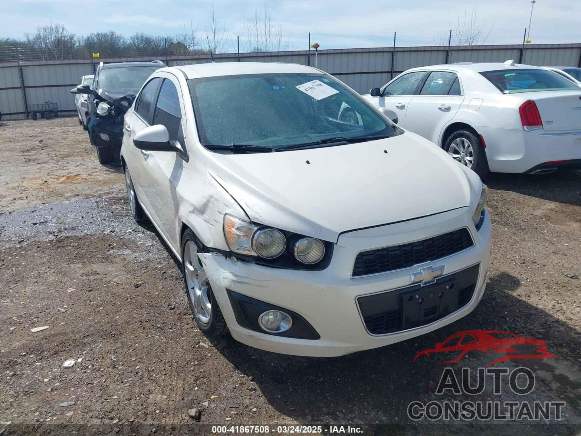 CHEVROLET SONIC 2014 - 1G1JE5SB6E4132271
