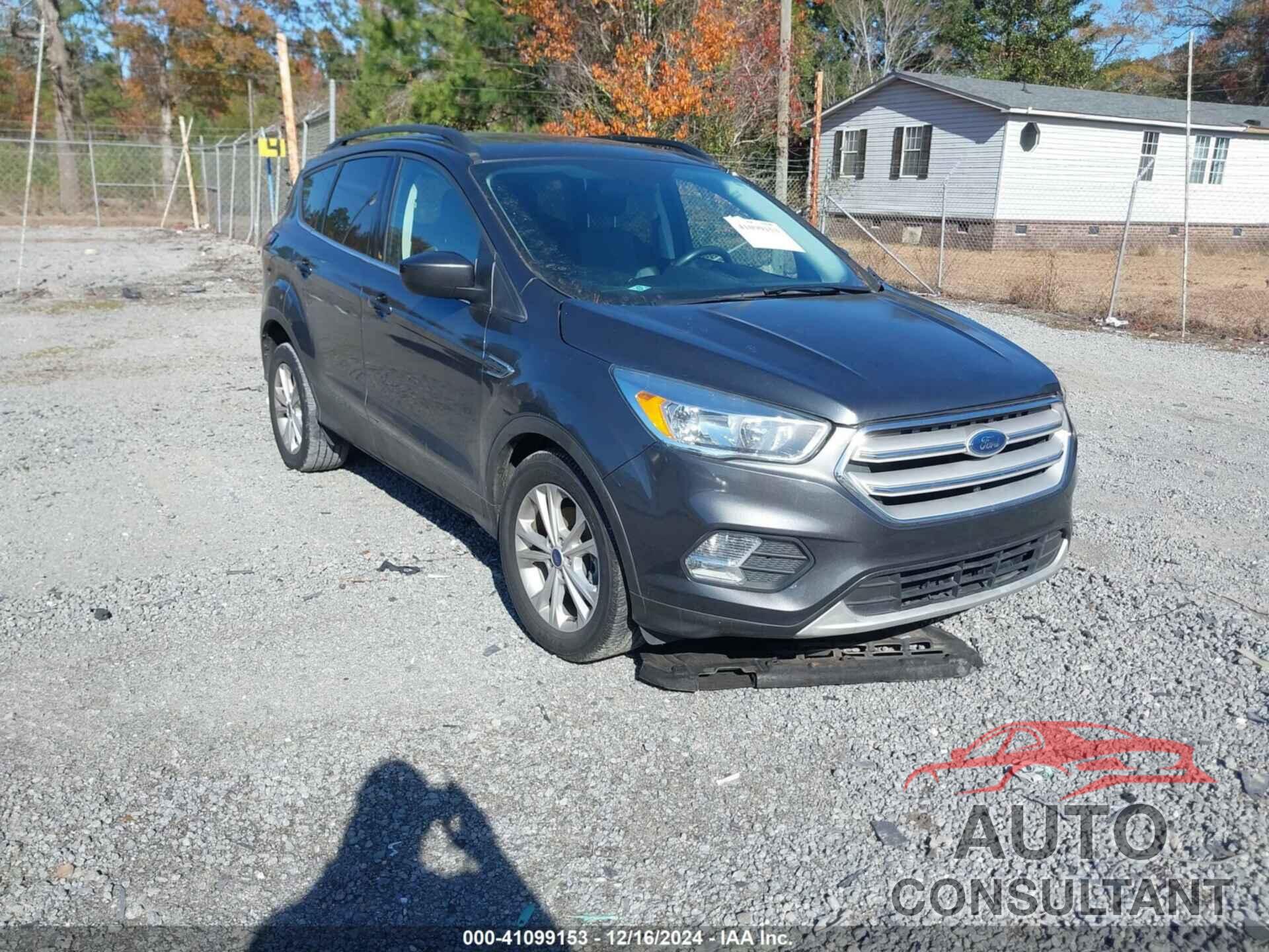 FORD ESCAPE 2018 - 1FMCU0GD4JUA65742