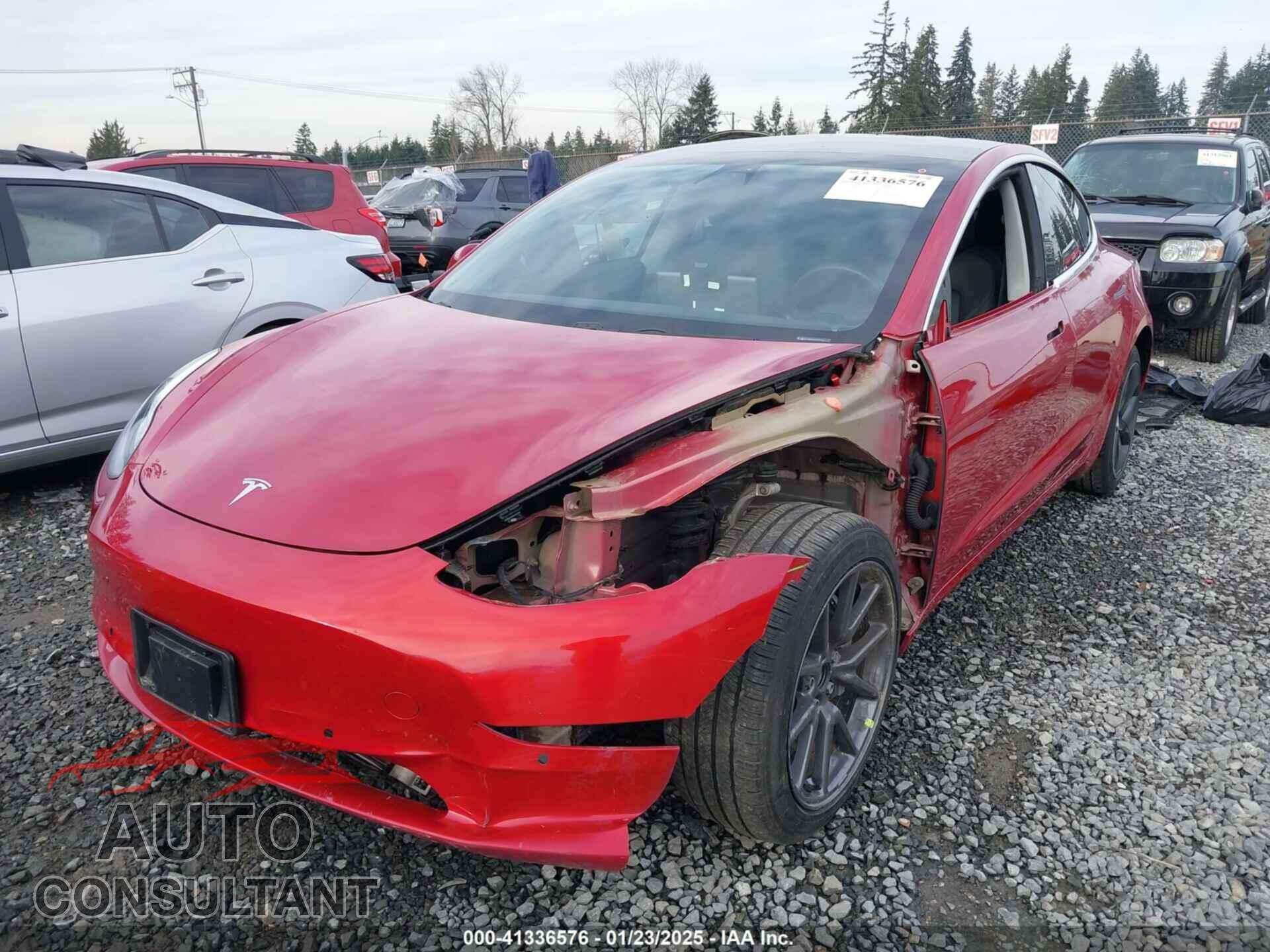 TESLA MODEL 3 2020 - 5YJ3E1EA0LF611643
