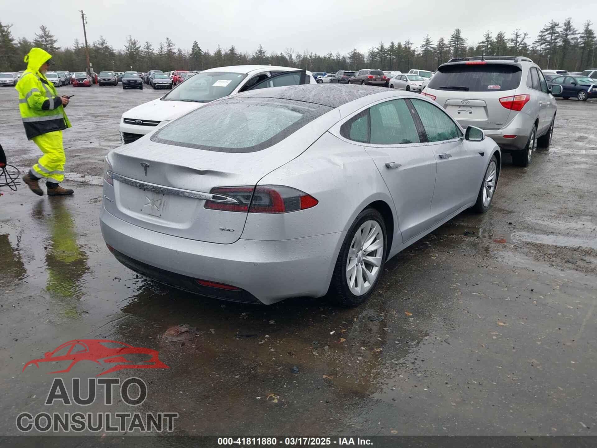 TESLA MODEL S 2017 - 5YJSA1E22HF201241