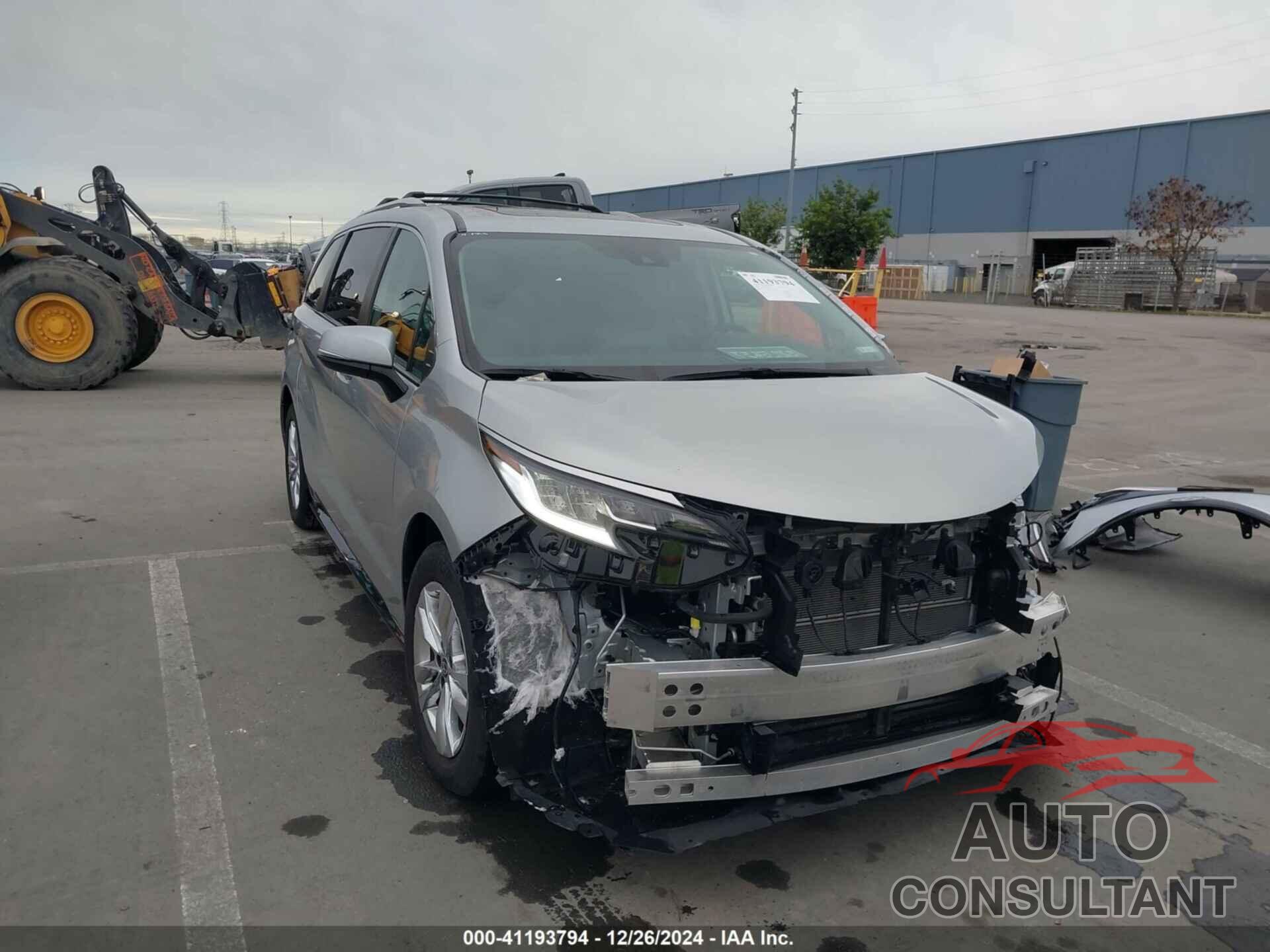 TOYOTA SIENNA 2022 - 5TDZRKEC3NS095556