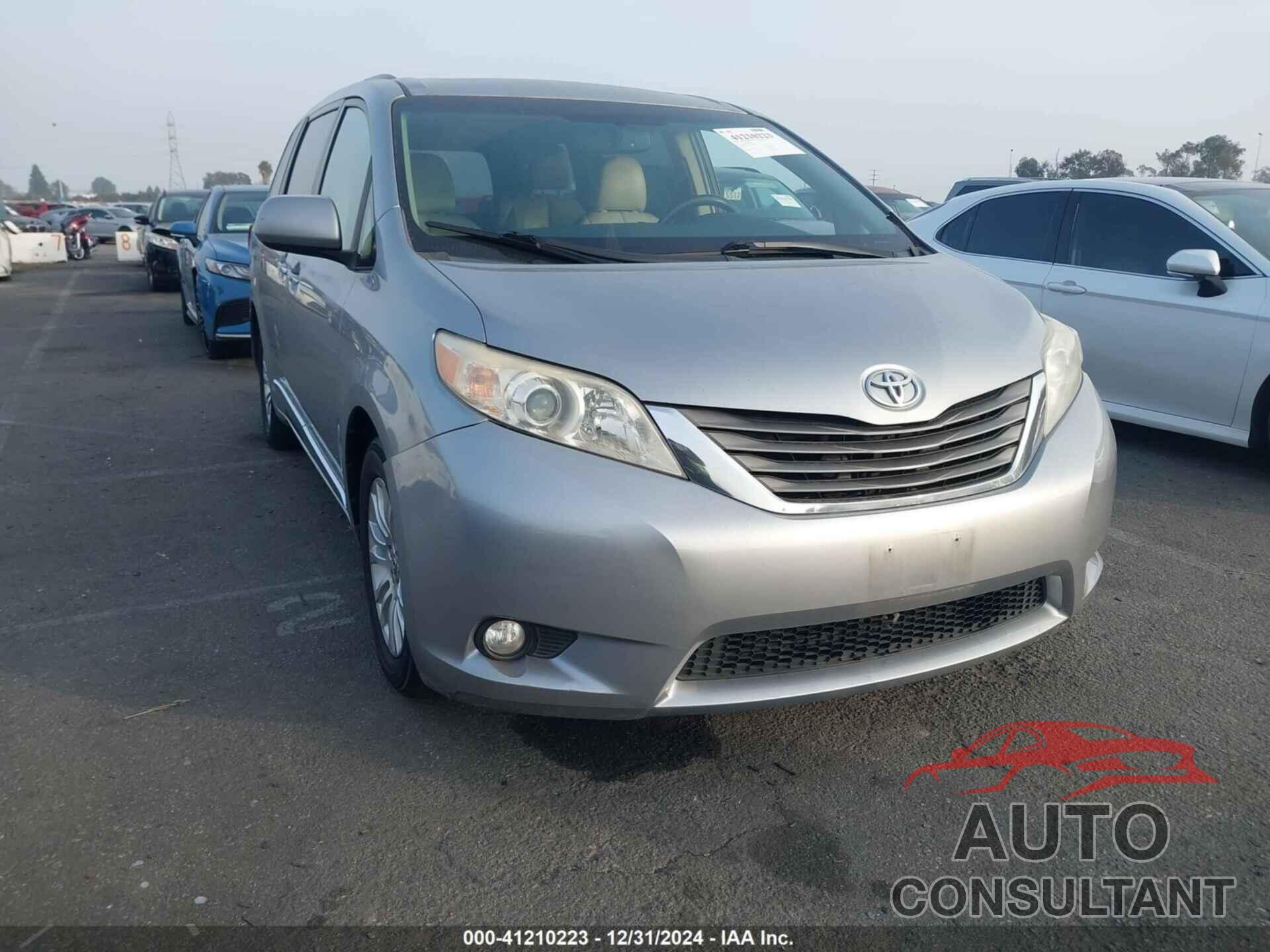 TOYOTA SIENNA 2012 - 5TDYK3DC3CS205168