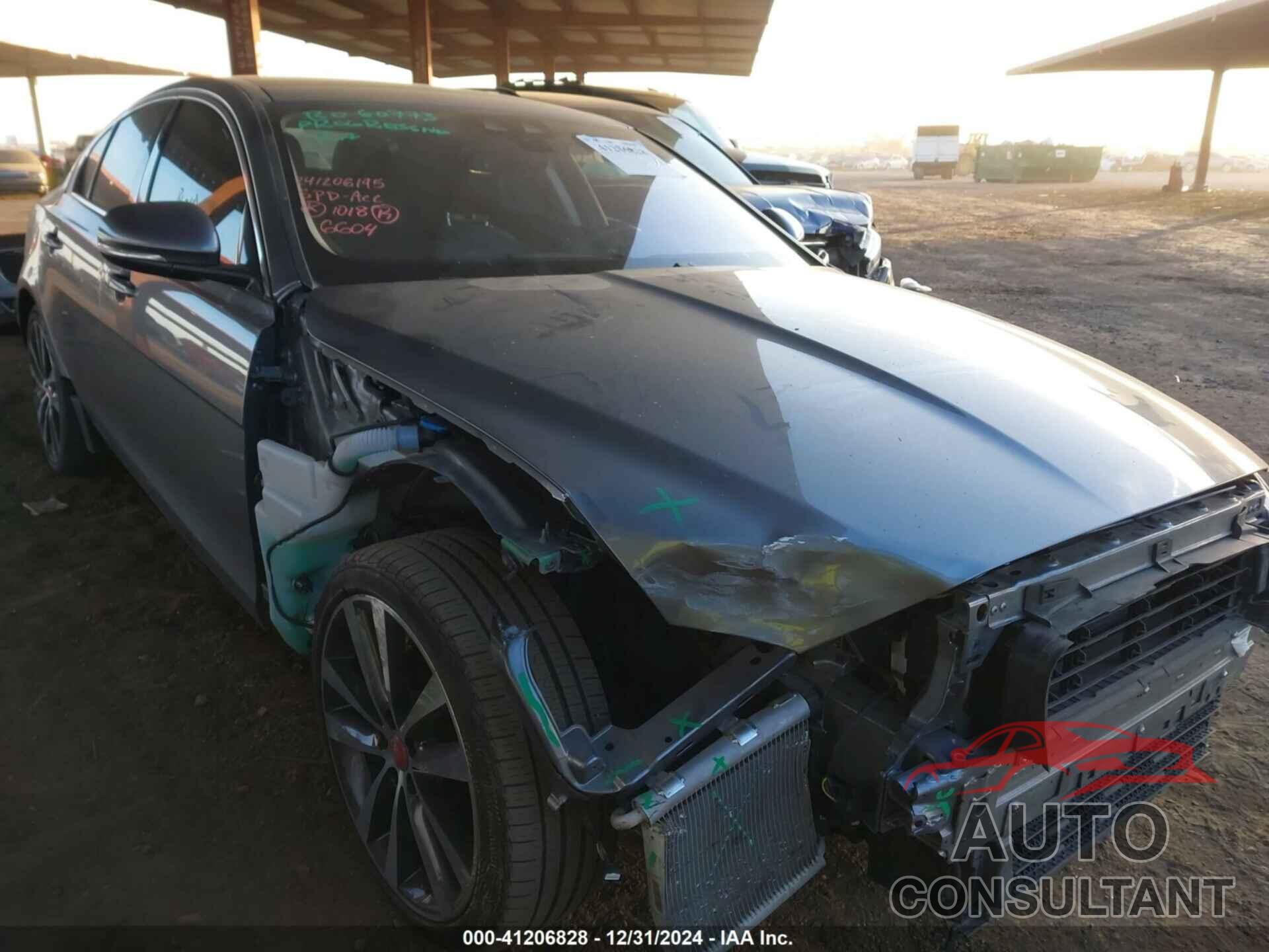 JAGUAR XE 2020 - SAJAE4FXXLCP56604