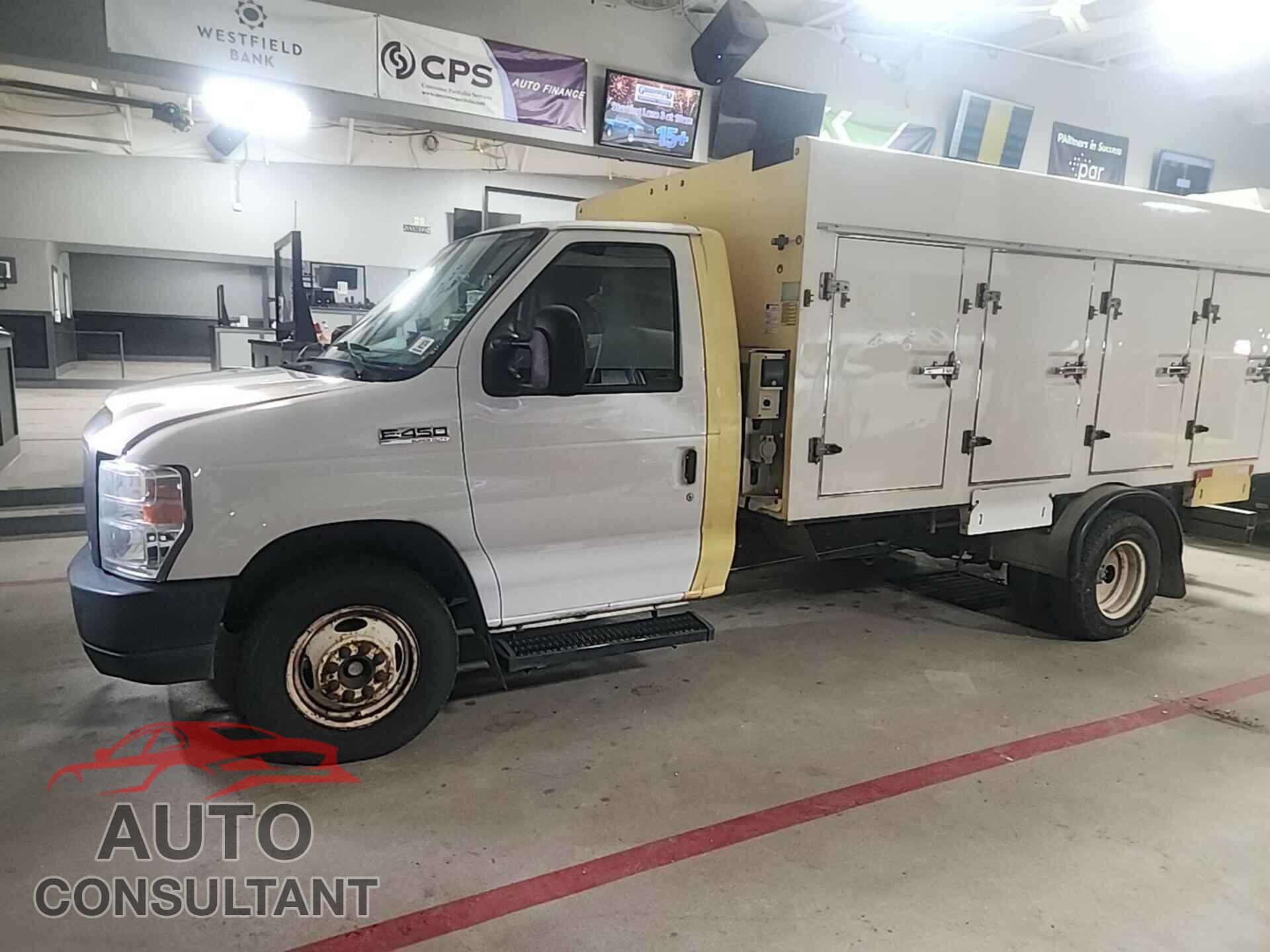 FORD ECONOLINE 2017 - 1FDXE4FS0HDC72242