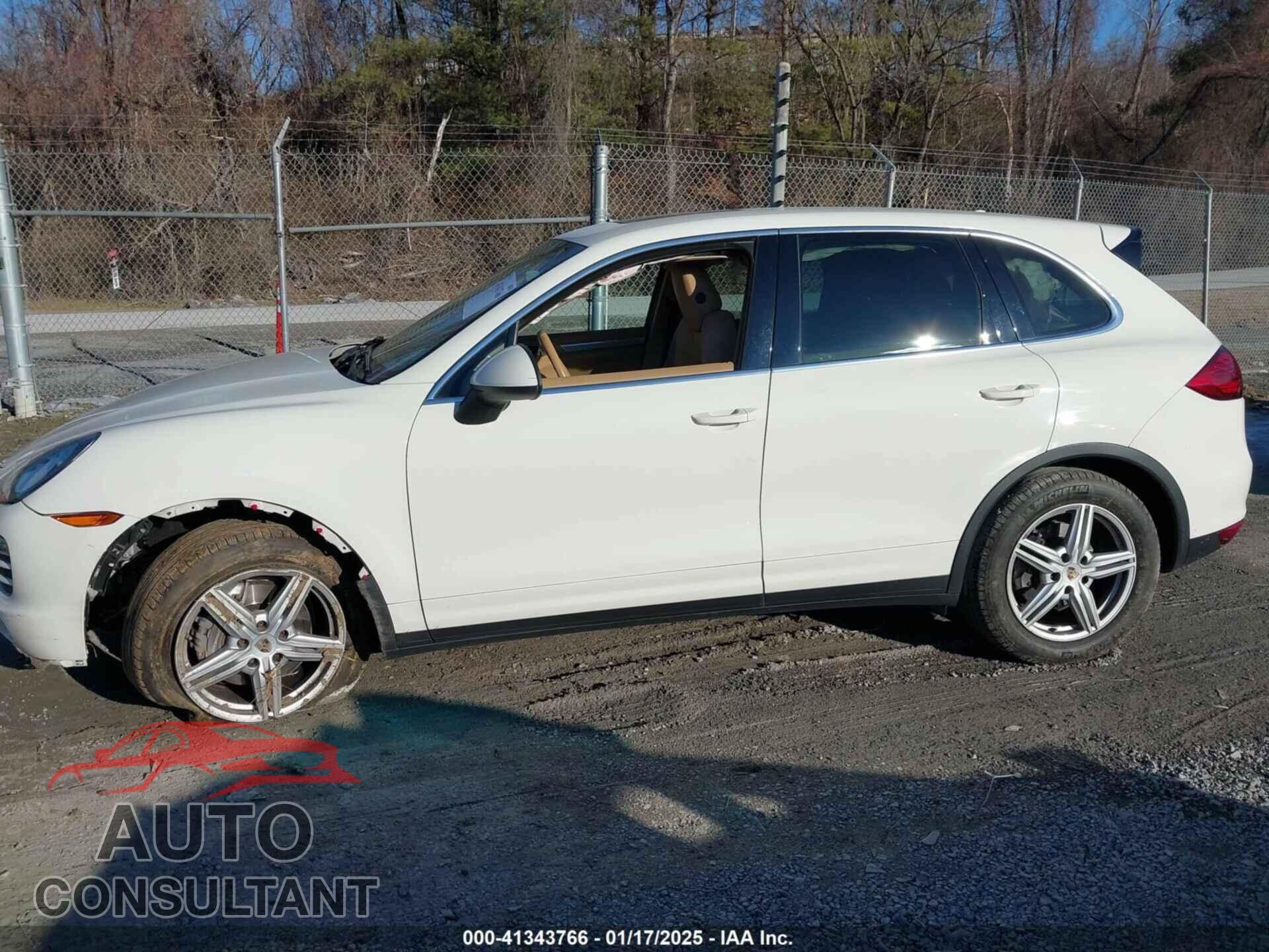 PORSCHE CAYENNE 2011 - WP1AA2A25BLA05921