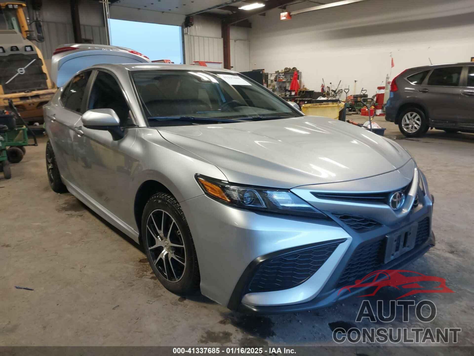 TOYOTA CAMRY 2021 - 4T1G11AK6MU537077