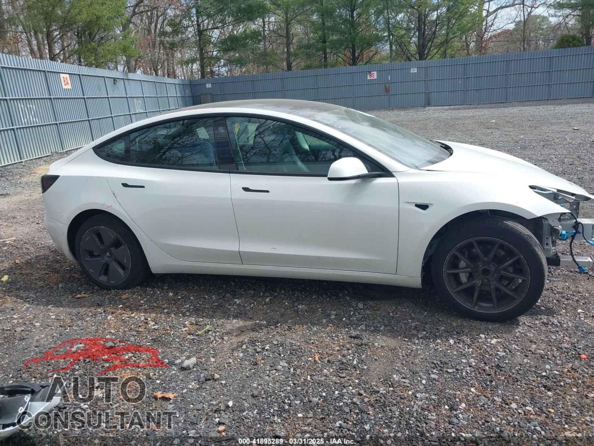 TESLA MODEL 3 2022 - 5YJ3E1EA4NF307038