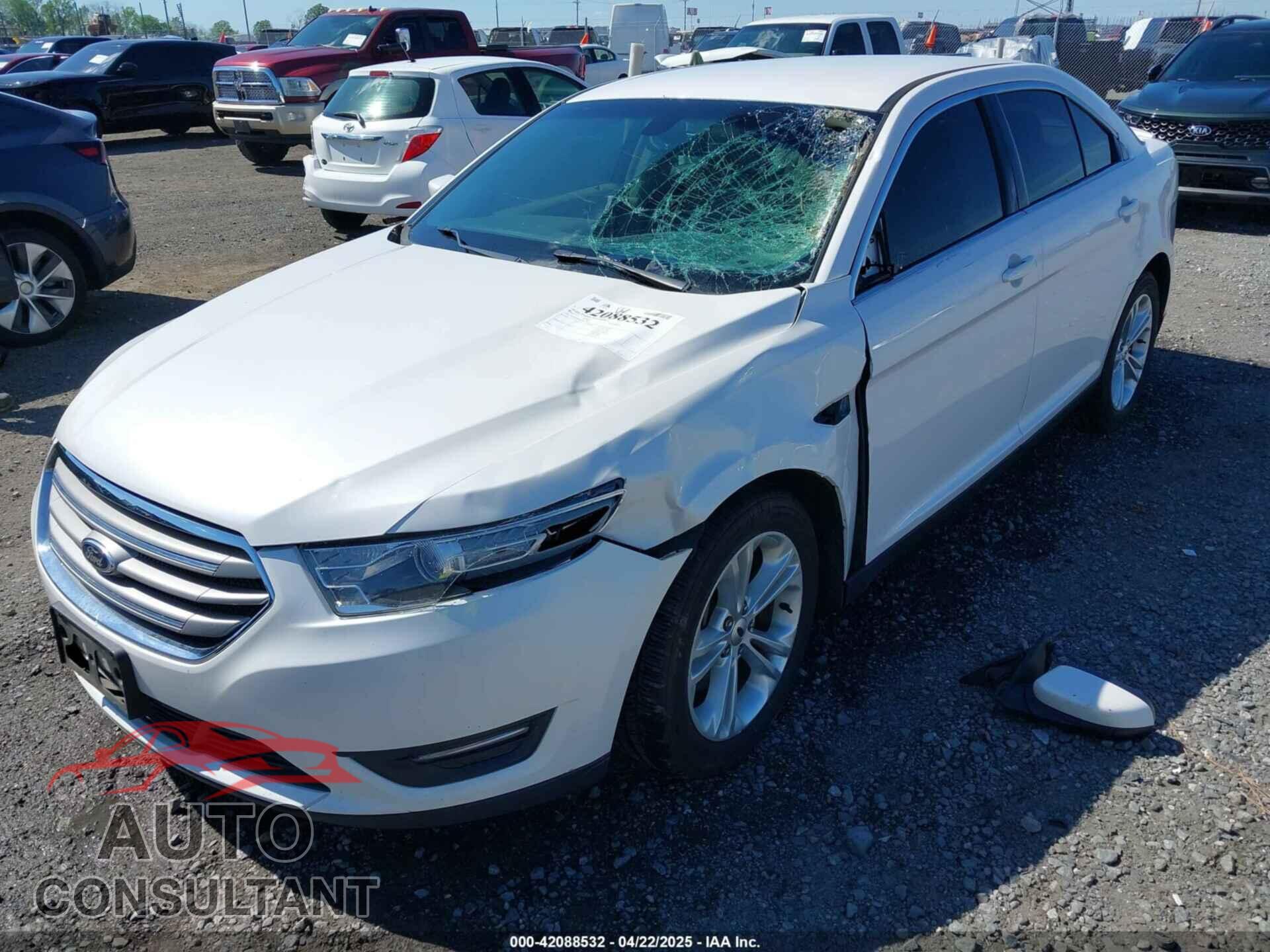 FORD TAURUS 2013 - 1FAHP2E80DG179961