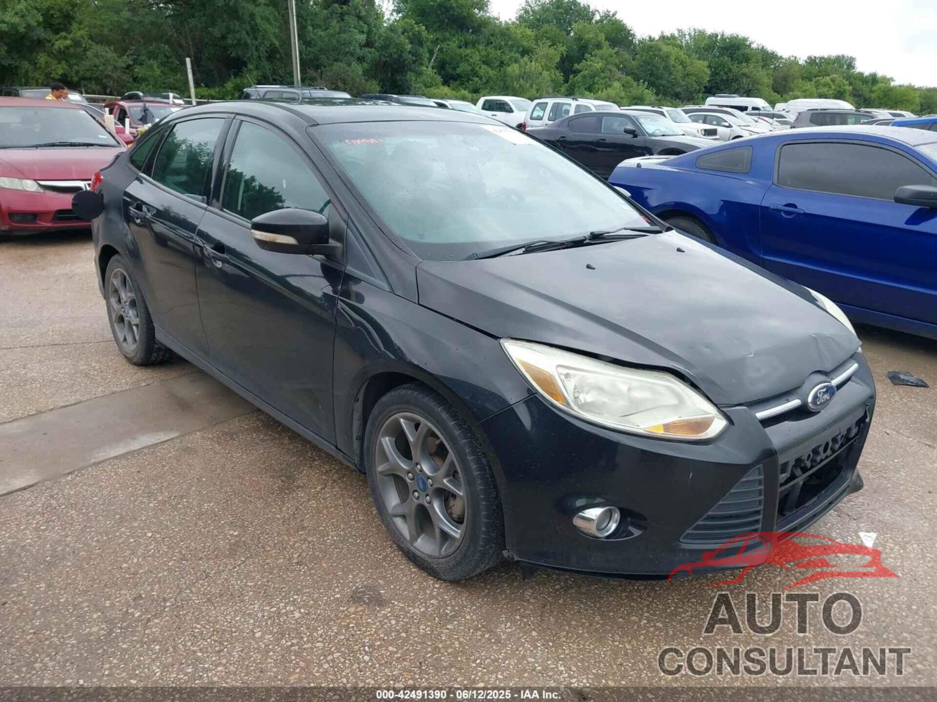 FORD FOCUS 2013 - 1FADP3F29DL266120