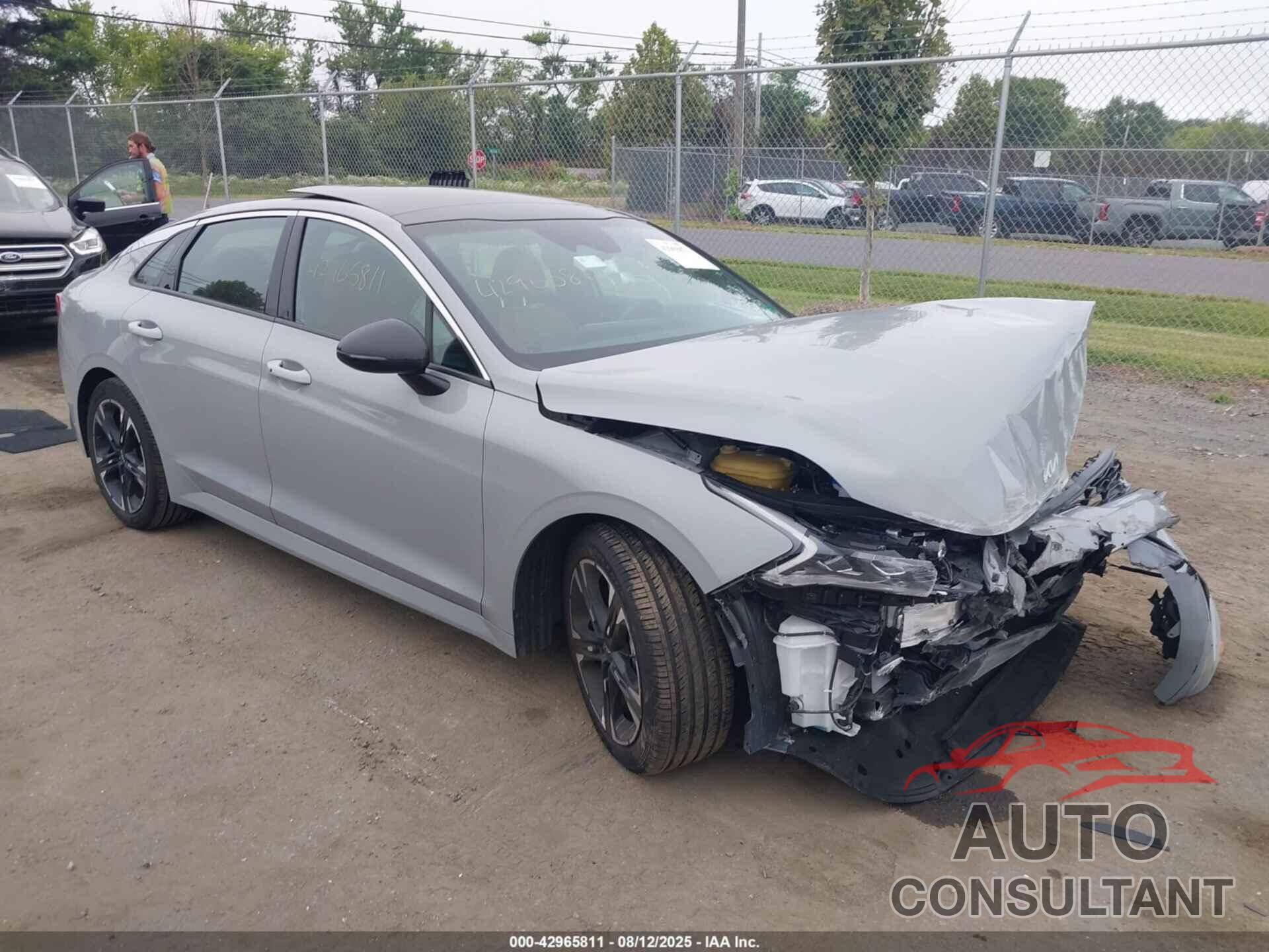 KIA K5 2024 - 5XXG64J24RG232407