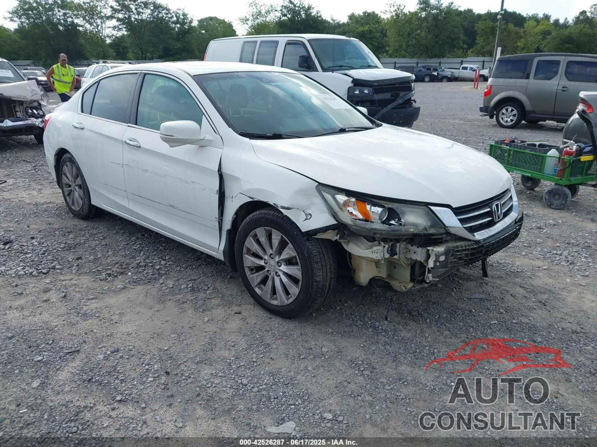 HONDA ACCORD 2013 - 1HGCR2F83DA013189