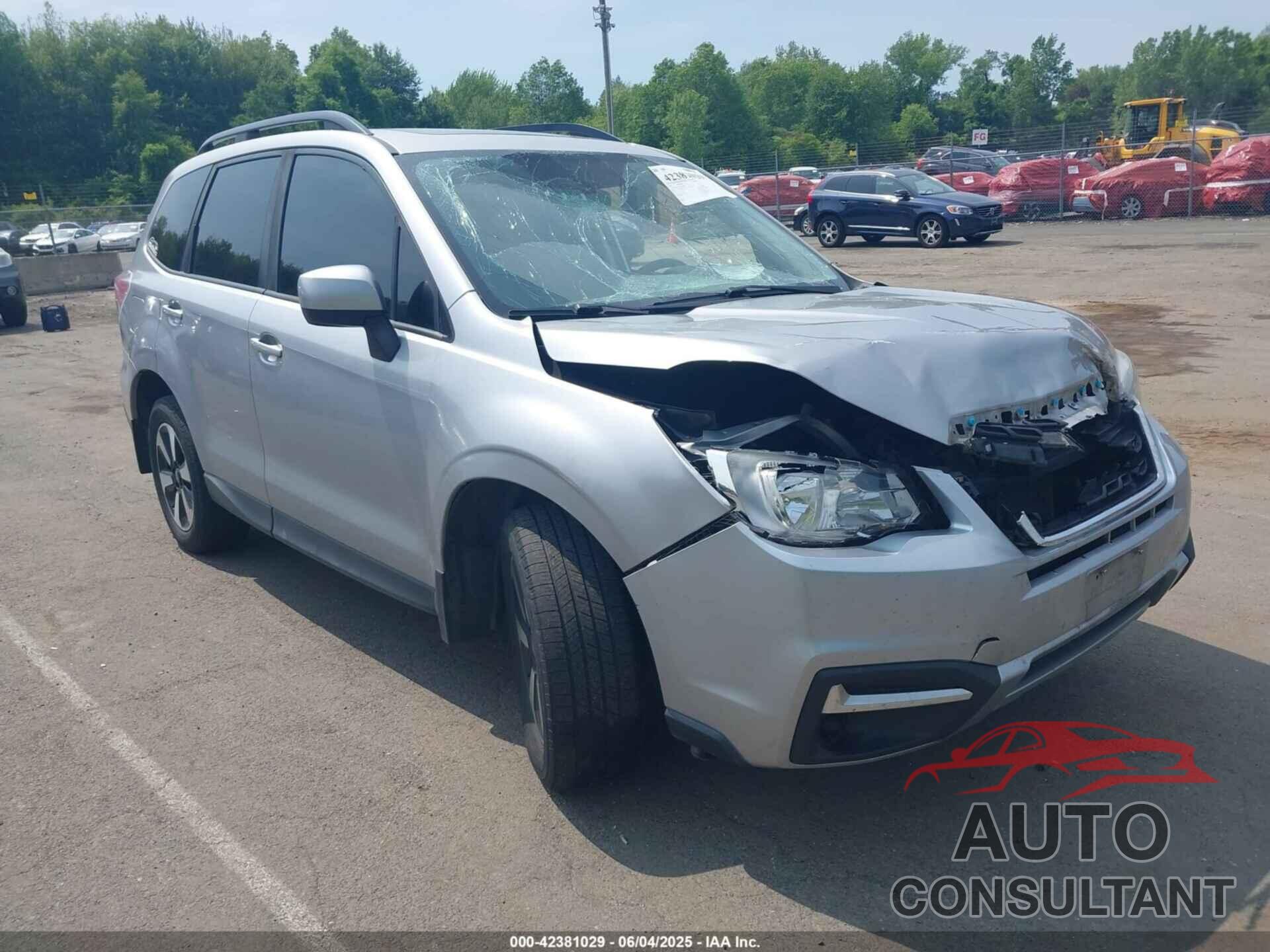 SUBARU FORESTER 2018 - JF2SJAEC1JG411092