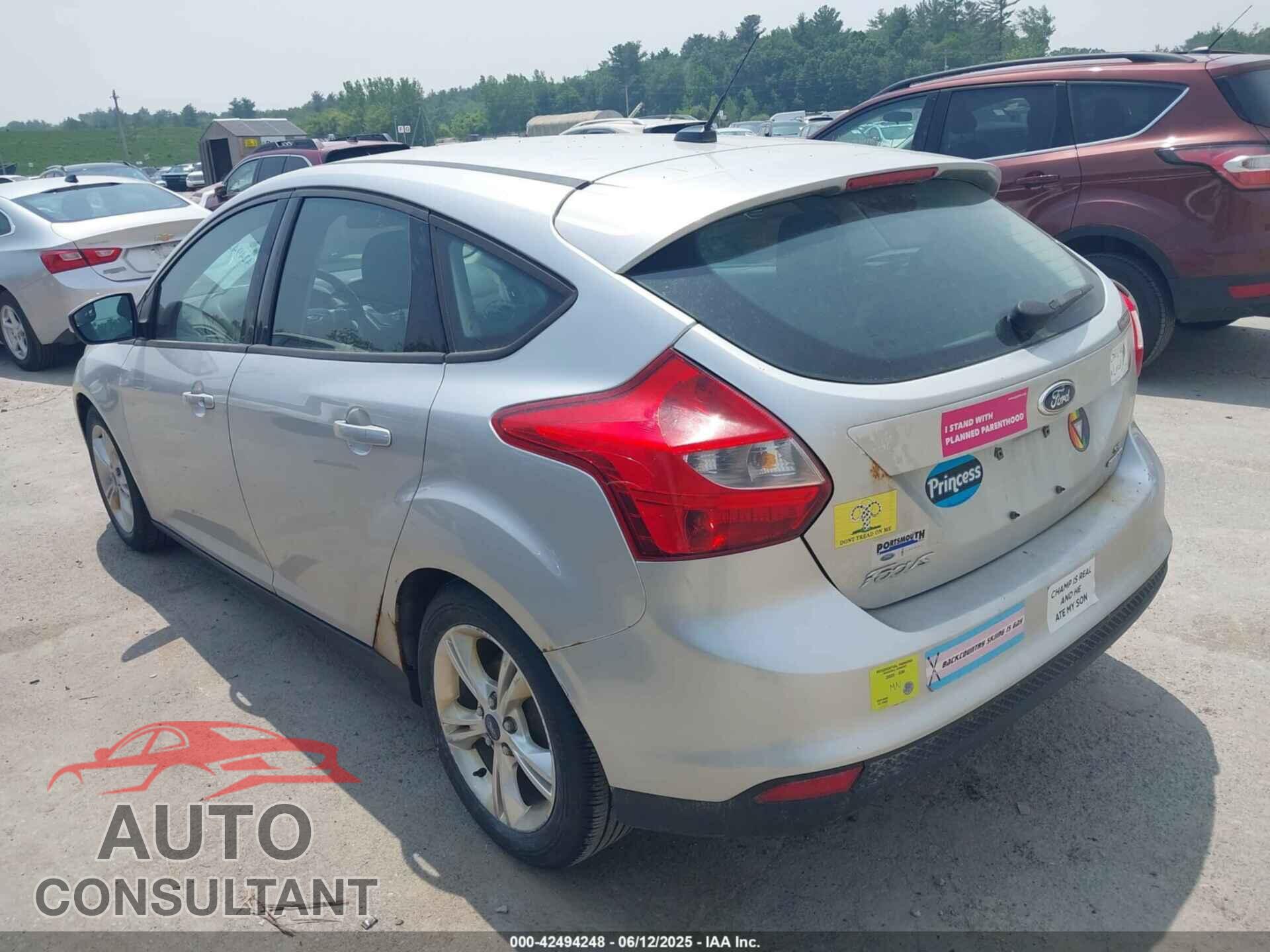 FORD FOCUS 2014 - 1FADP3K28EL125403