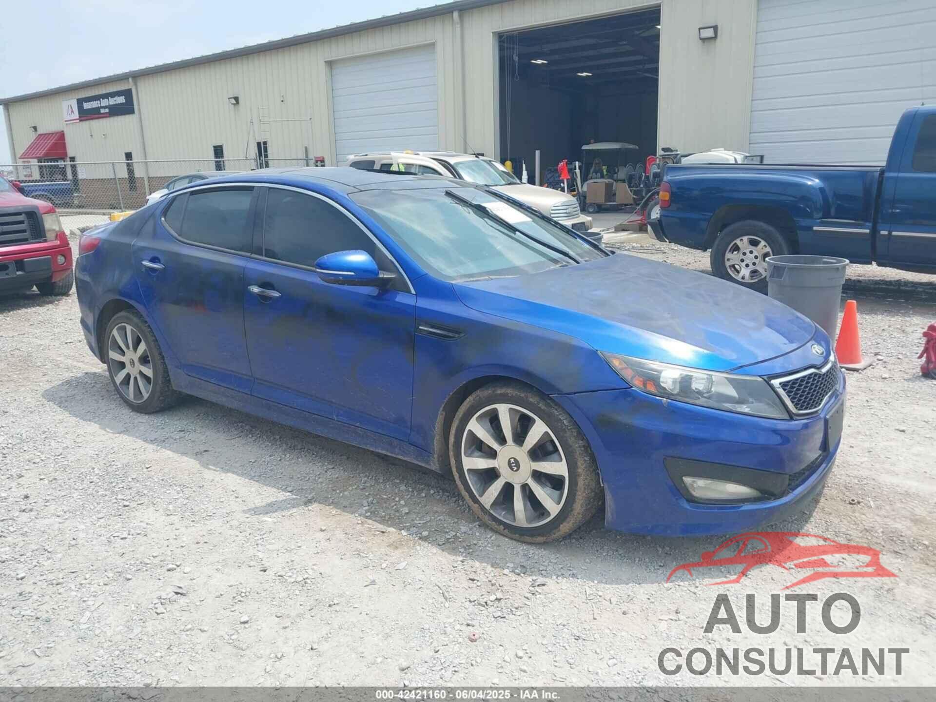 KIA OPTIMA 2013 - 5XXGR4A68DG122057