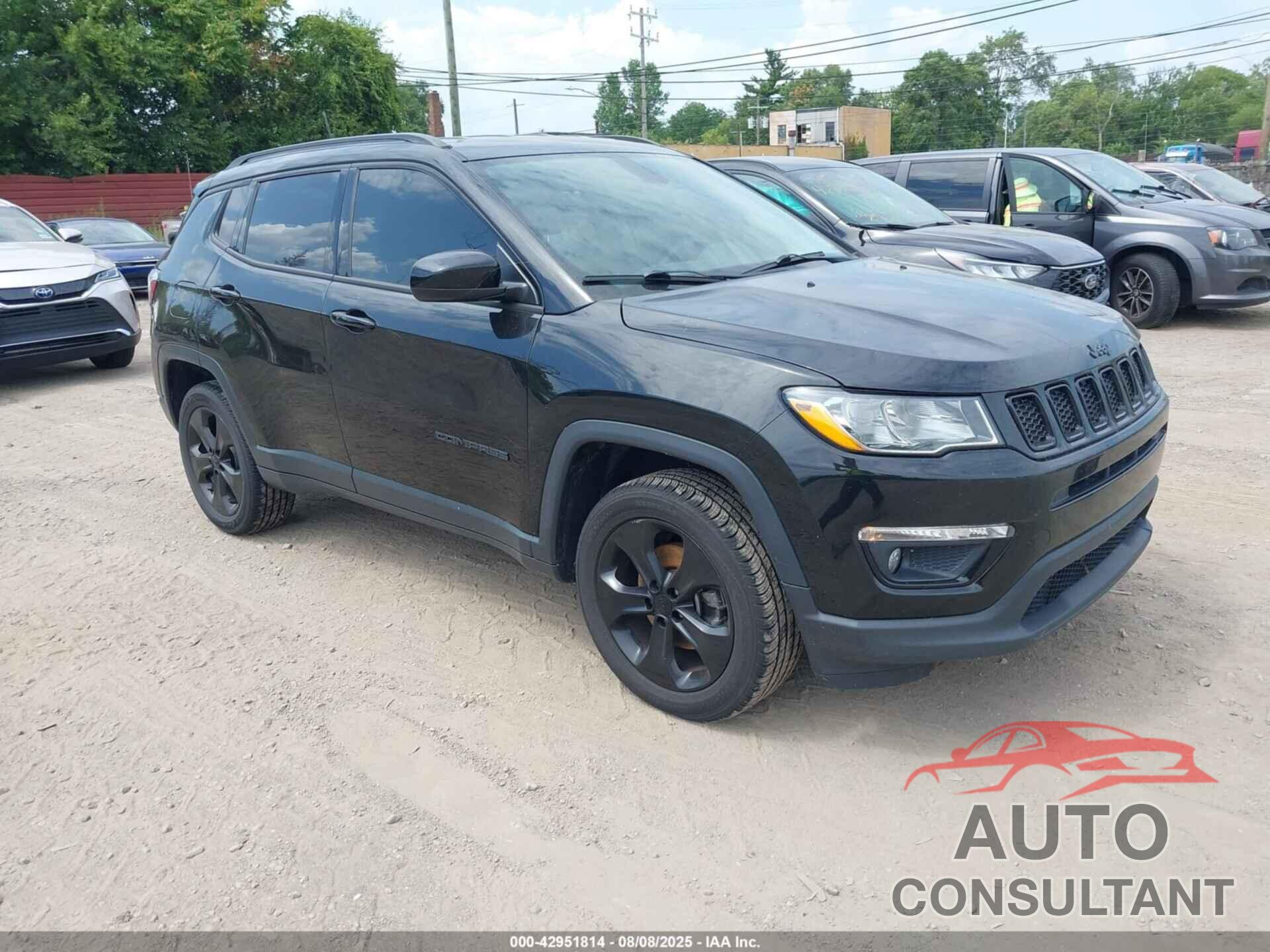 JEEP COMPASS 2018 - 3C4NJDBB4JT394857
