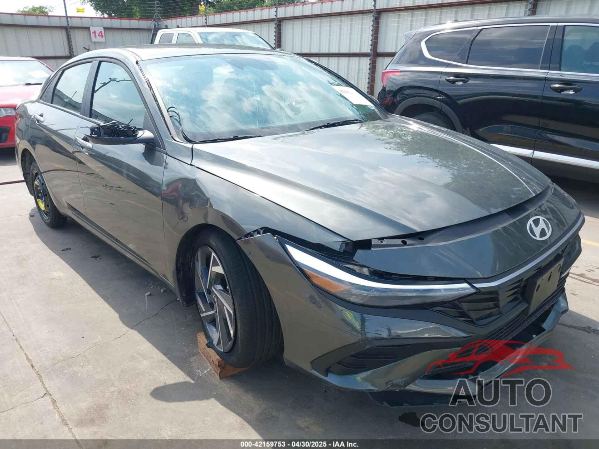 HYUNDAI ELANTRA 2025 - KMHLM4DG2SU878097