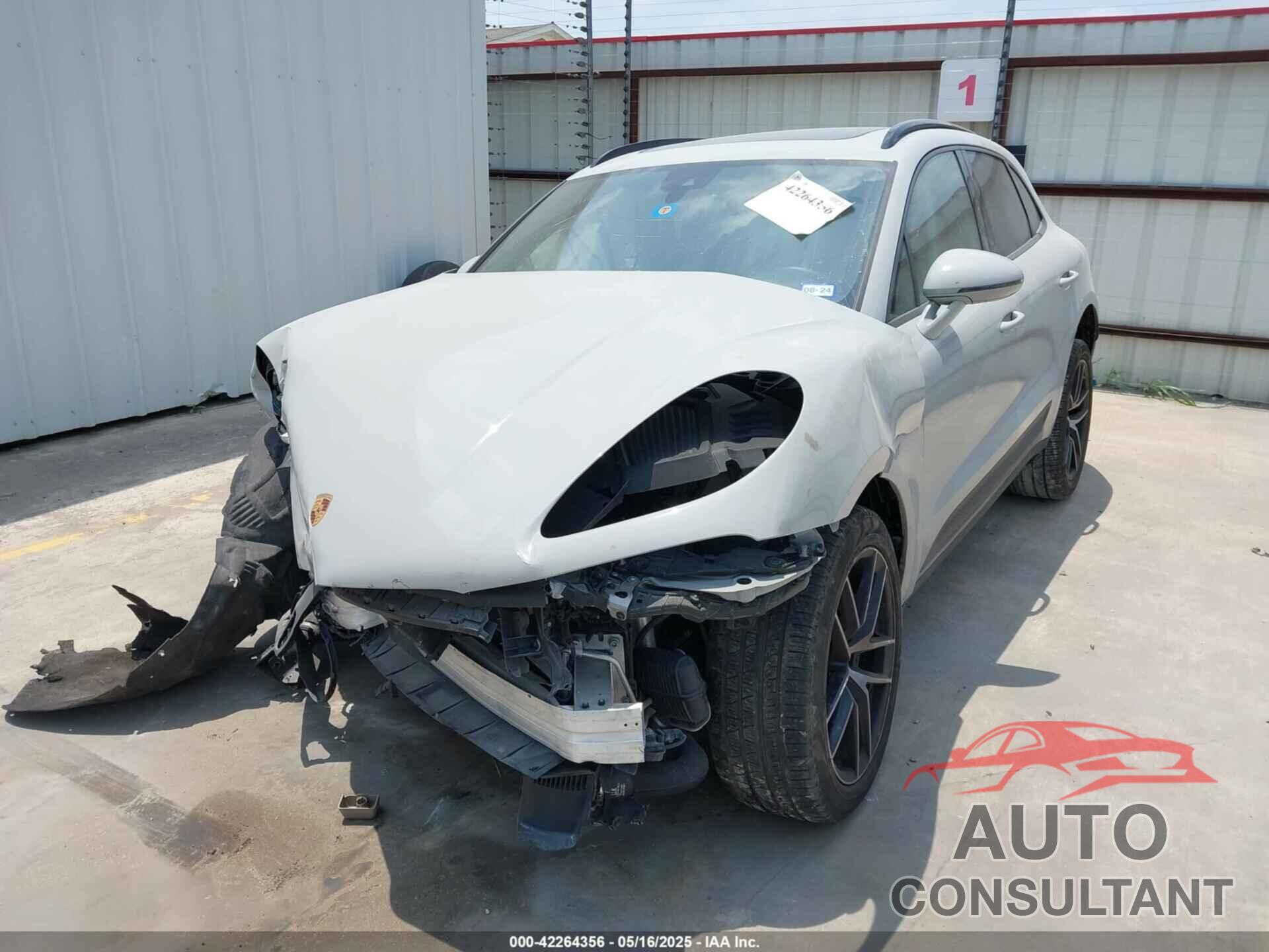PORSCHE MACAN 2022 - WP1AA2A56NLB11535