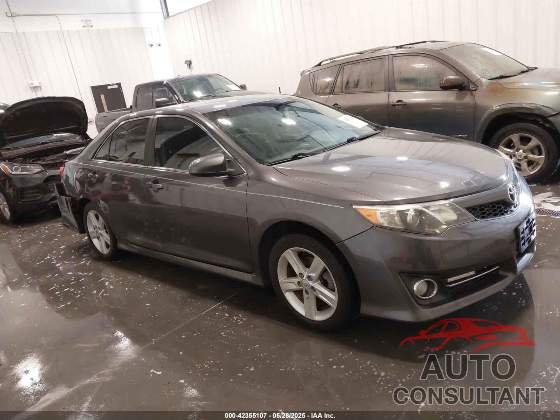 TOYOTA CAMRY 2013 - 4T1BF1FK4DU657674