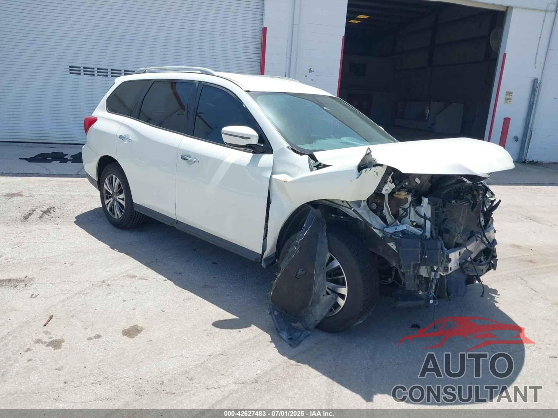 NISSAN PATHFINDER 2017 - 5N1DR2MN8HC652928