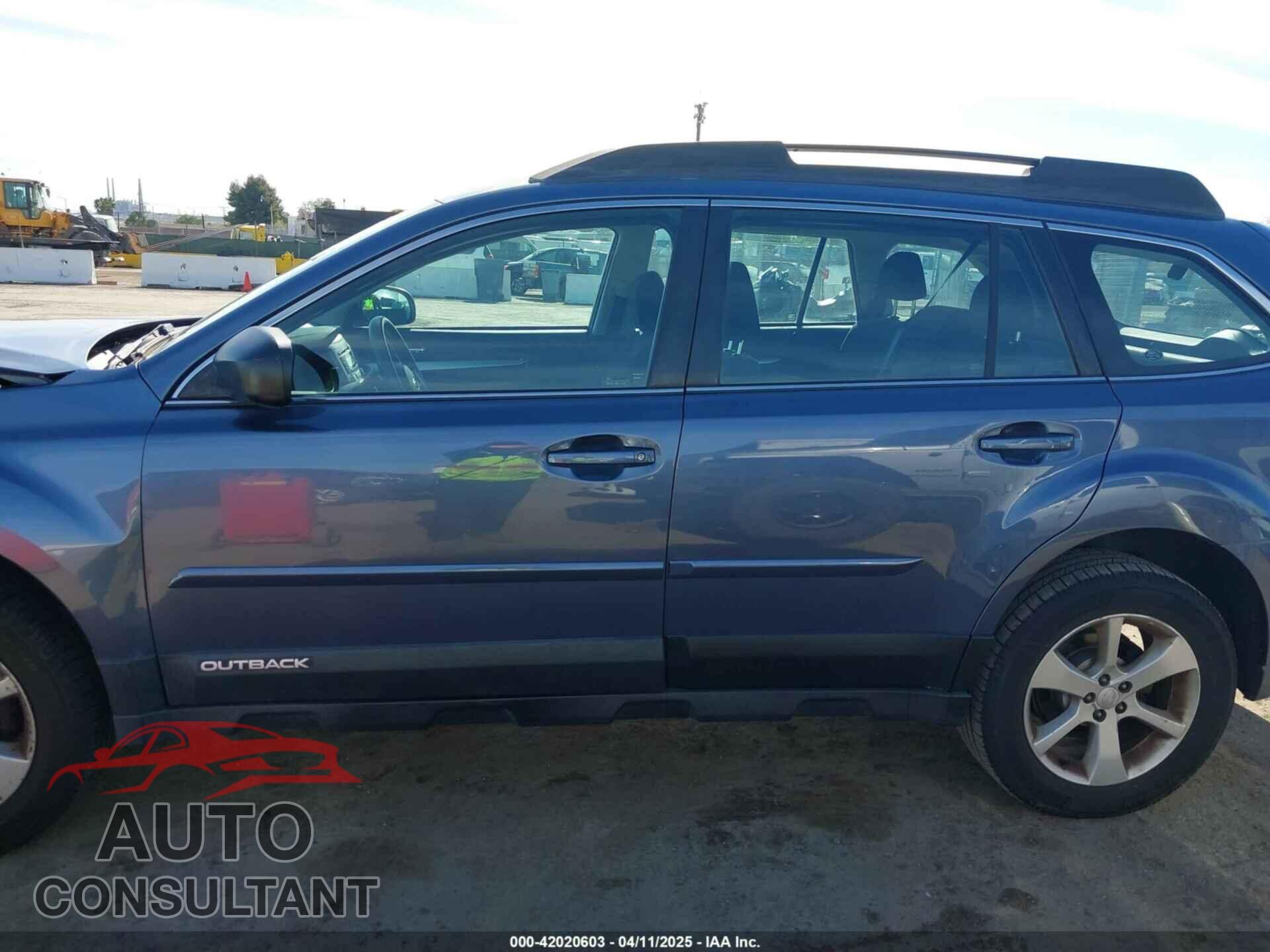SUBARU OUTBACK 2014 - 4S4BRBAC4E3241838