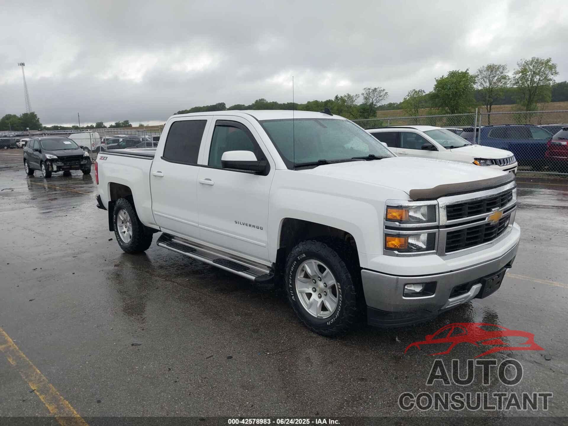 CHEVROLET SILVERADO 1500 2015 - 3GCUKREC2FG279622