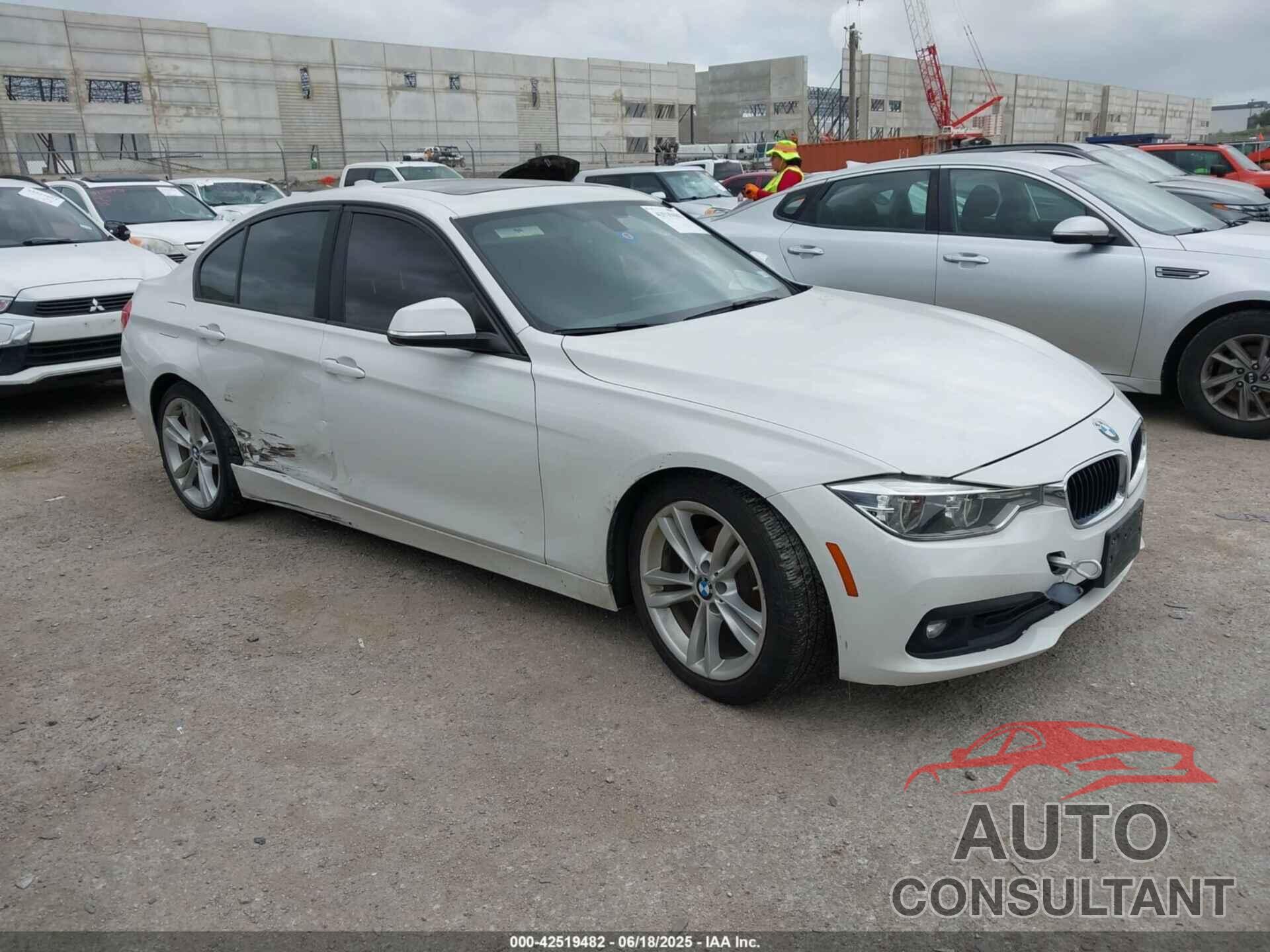 BMW 320I 2018 - WBA8E1G55JNU89900