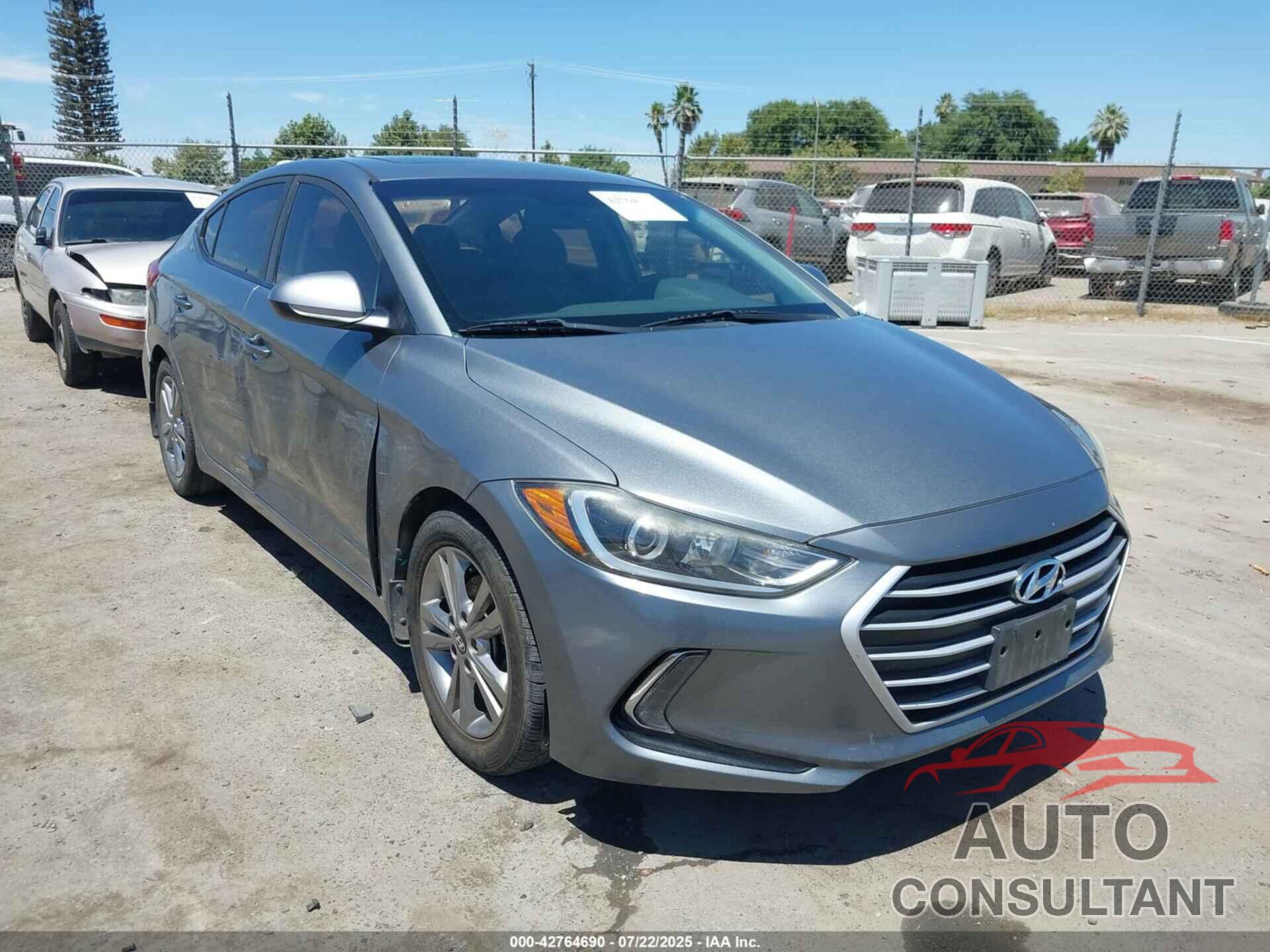 HYUNDAI ELANTRA 2018 - KMHD84LF6JU588414