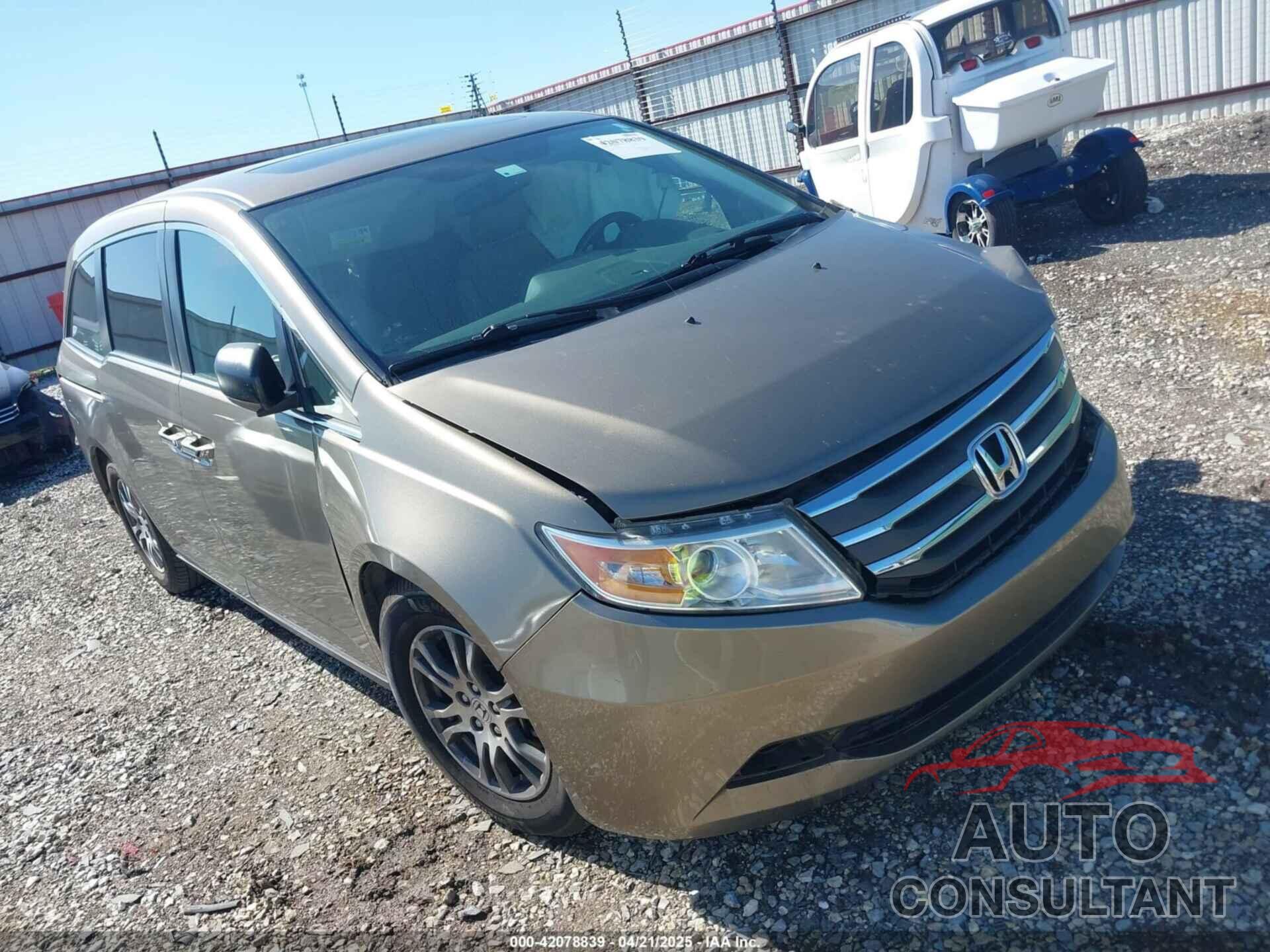 HONDA ODYSSEY 2013 - 5FNRL5H67DB052818