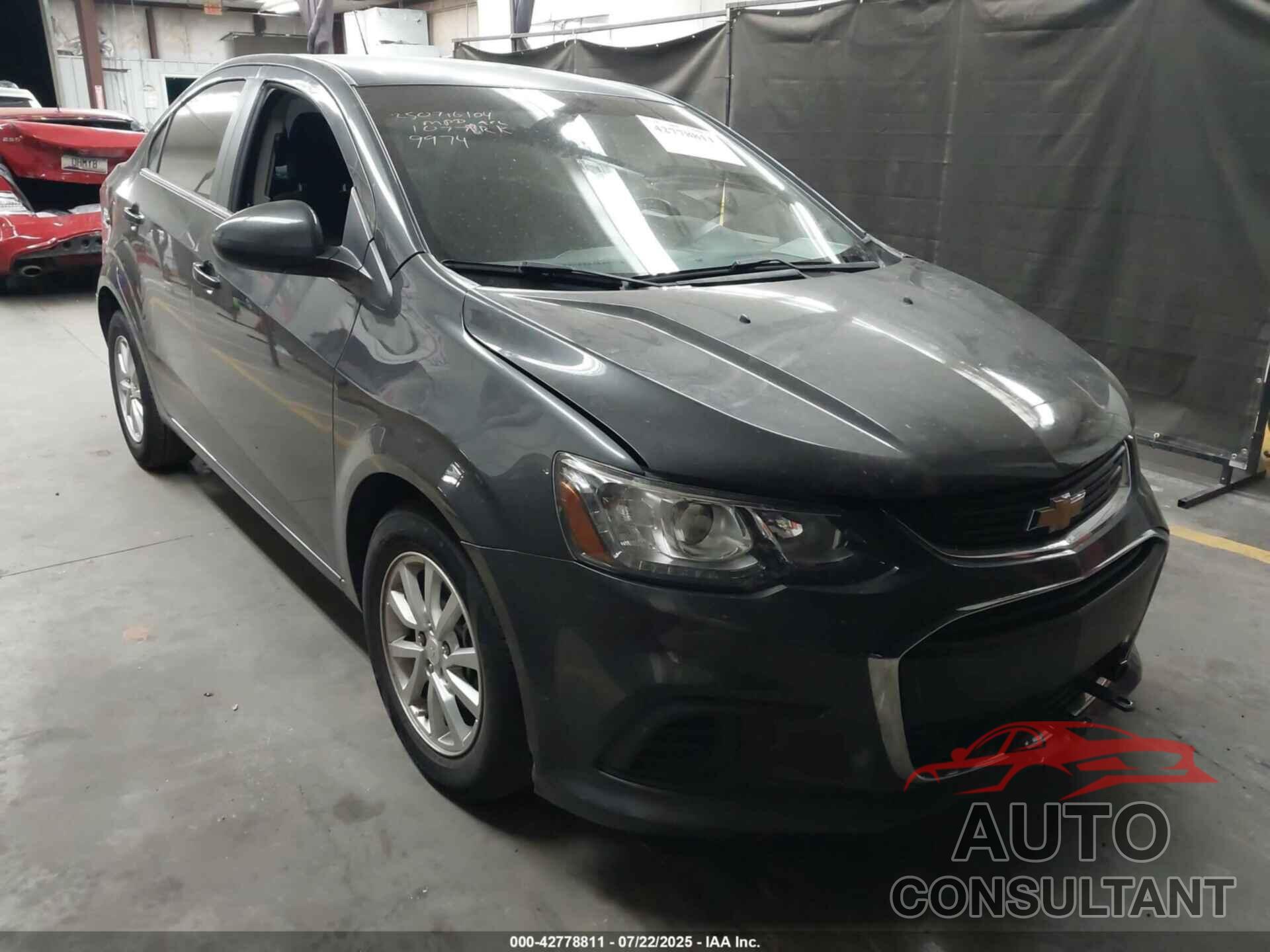 CHEVROLET SONIC 2017 - 1G1JD5SH9H4129974
