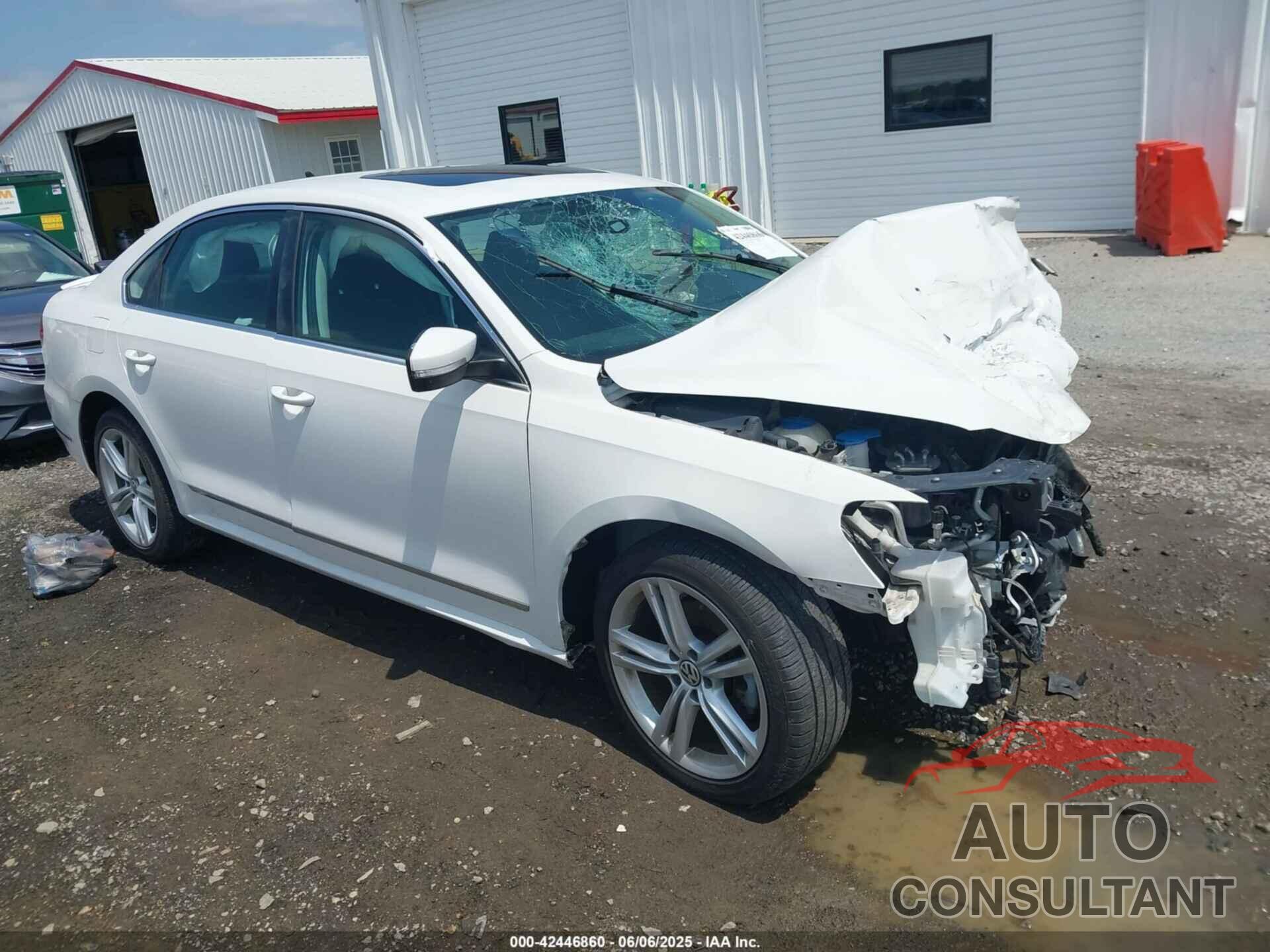VOLKSWAGEN PASSAT 2014 - 1VWBN7A31EC090239