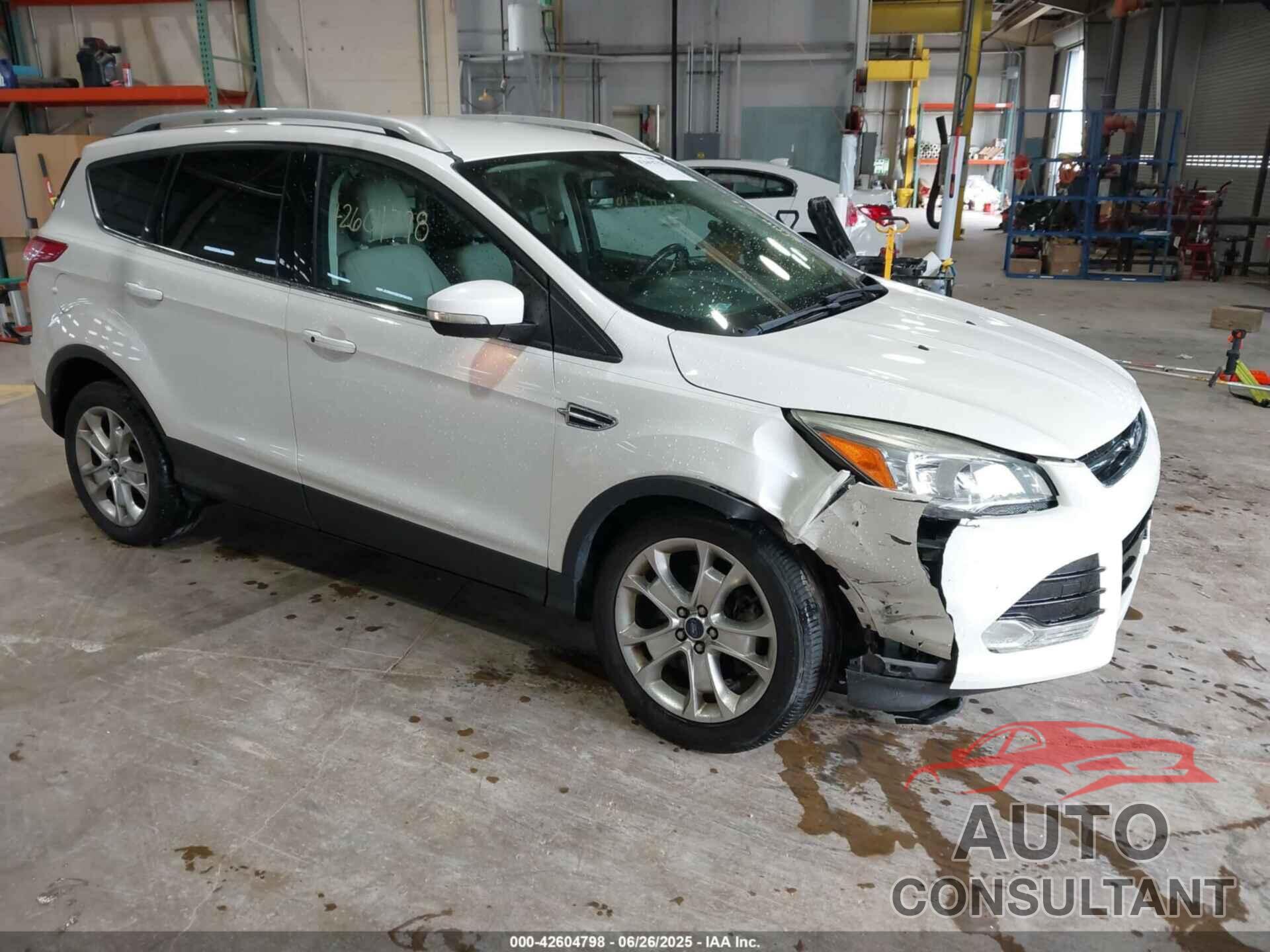 FORD ESCAPE 2014 - 1FMCU9J97EUB97232