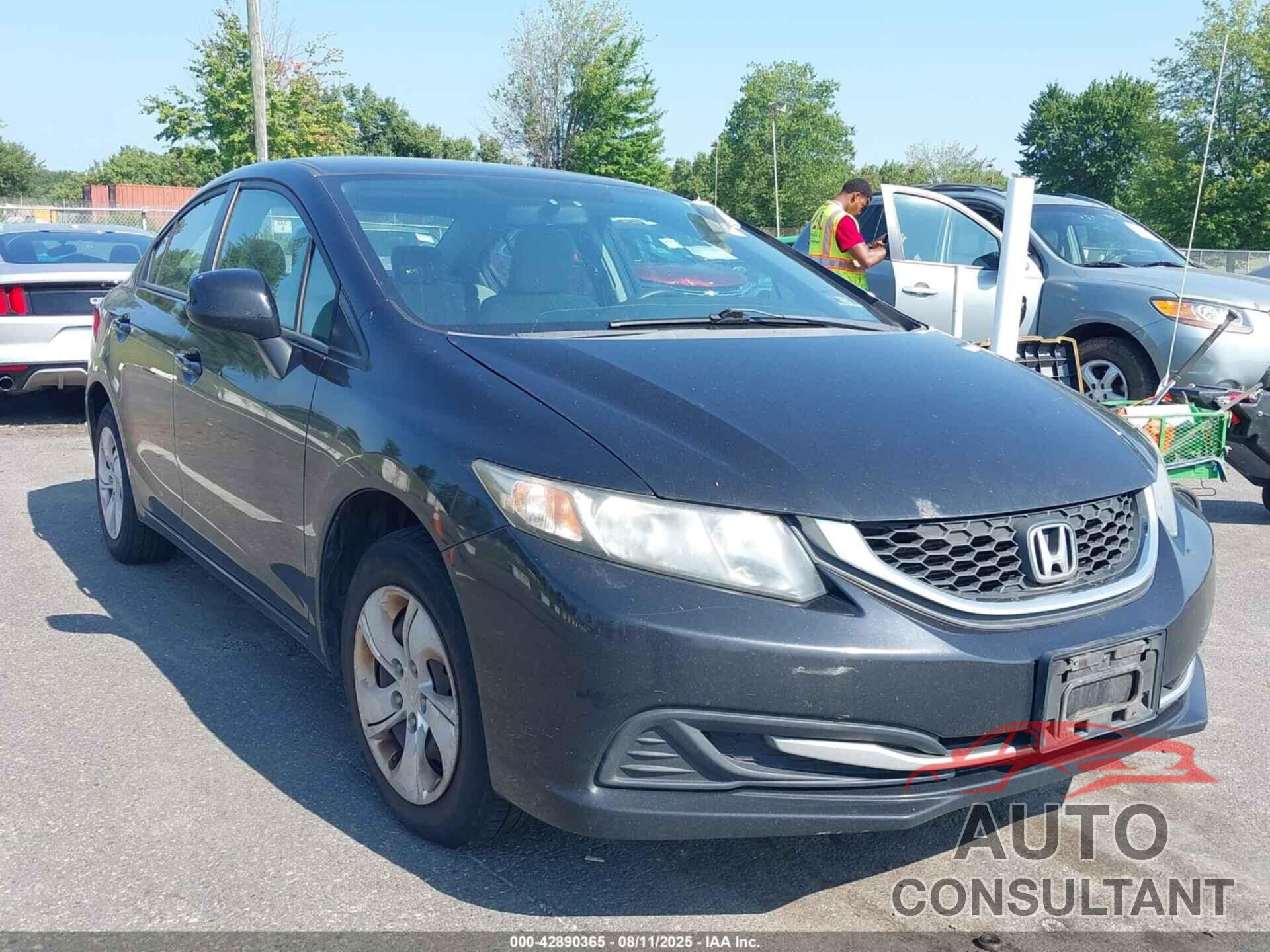 HONDA CIVIC 2013 - 2HGFB2F51DH587847