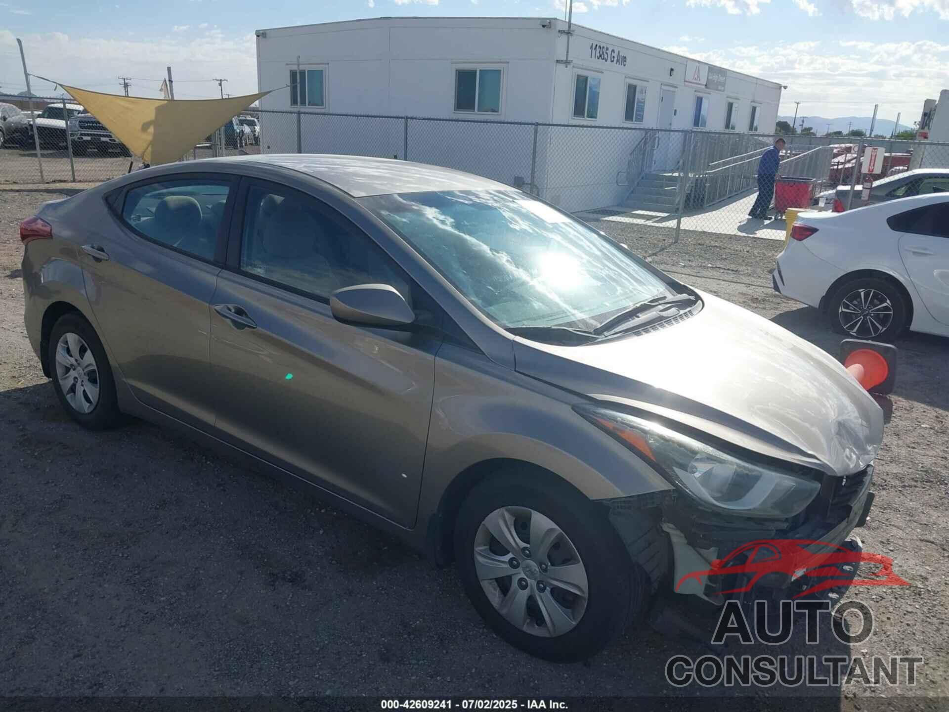 HYUNDAI ELANTRA 2016 - 5NPDH4AE8GH776644