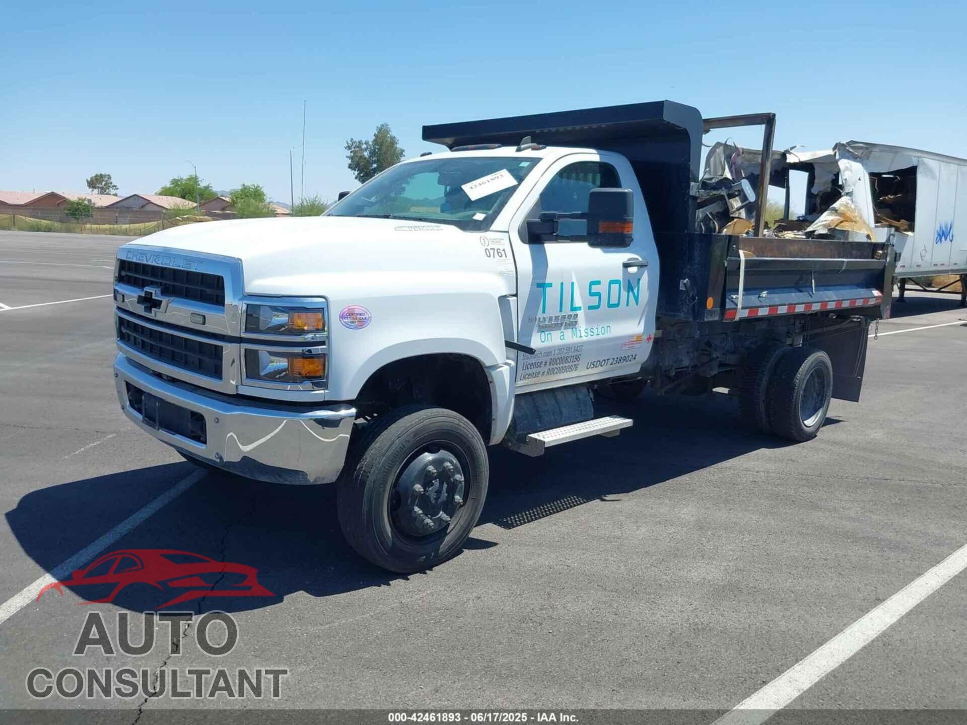 CHEVROLET SILVERADO MD 2023 - 1HTKJPVM8PH219202