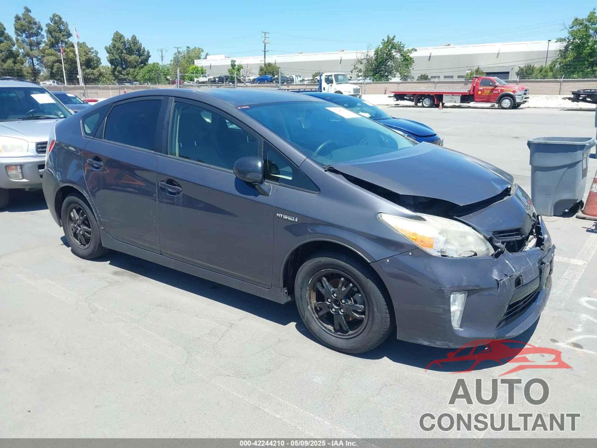 TOYOTA PRIUS 2013 - JTDKN3DU4D5684679