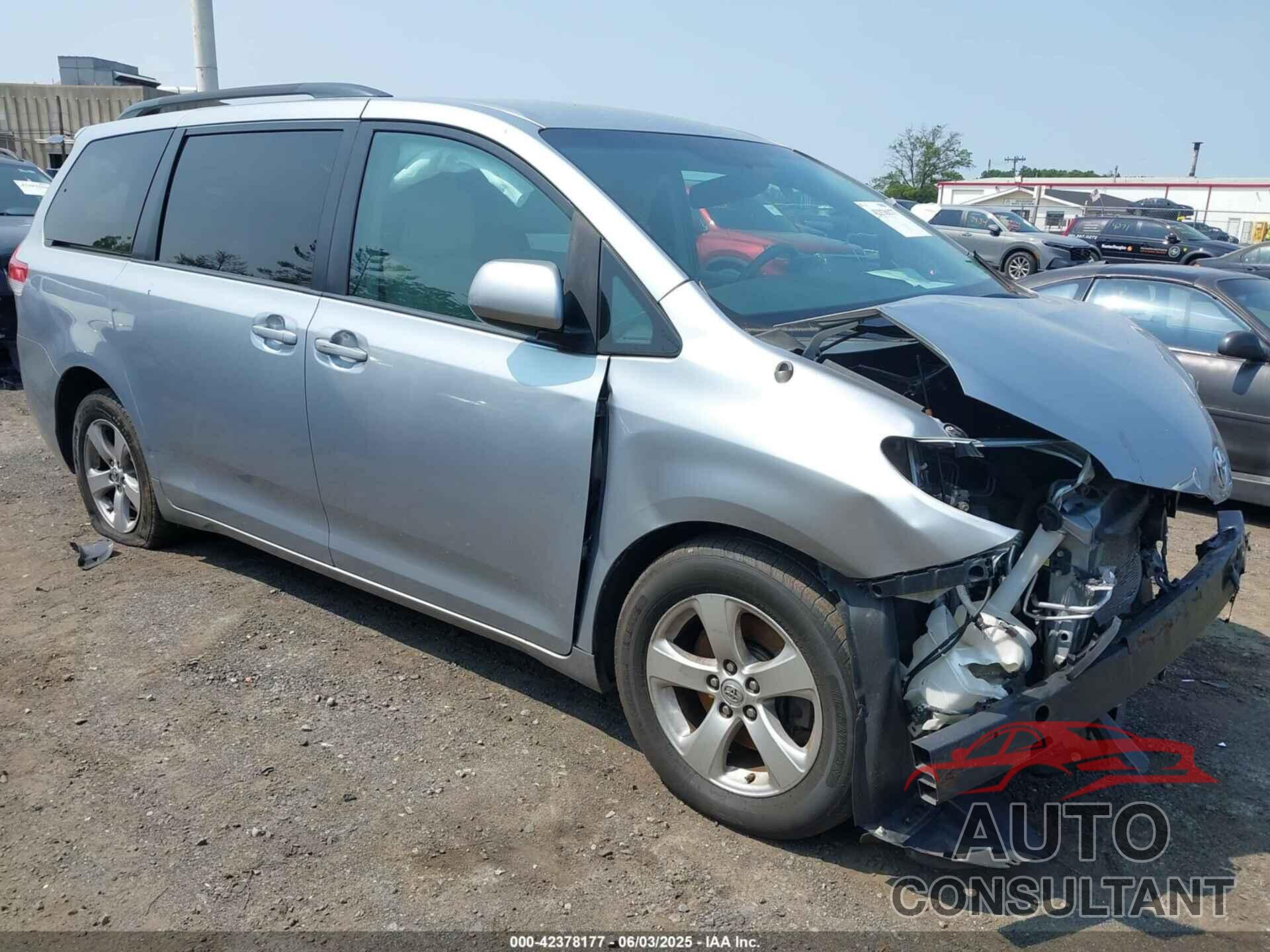 TOYOTA SIENNA 2014 - 5TDKK3DC4ES514978