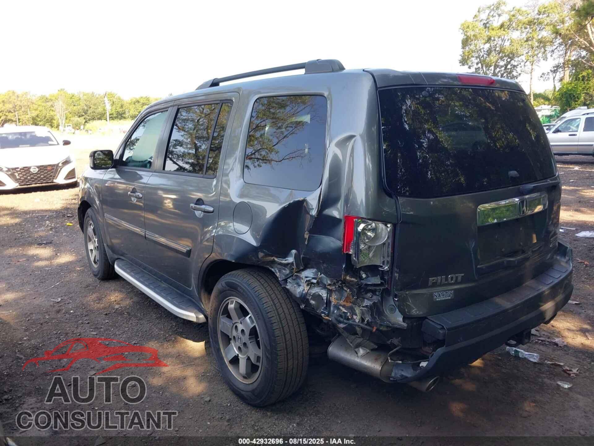 HONDA PILOT 2011 - 5FNYF4H99BB079331