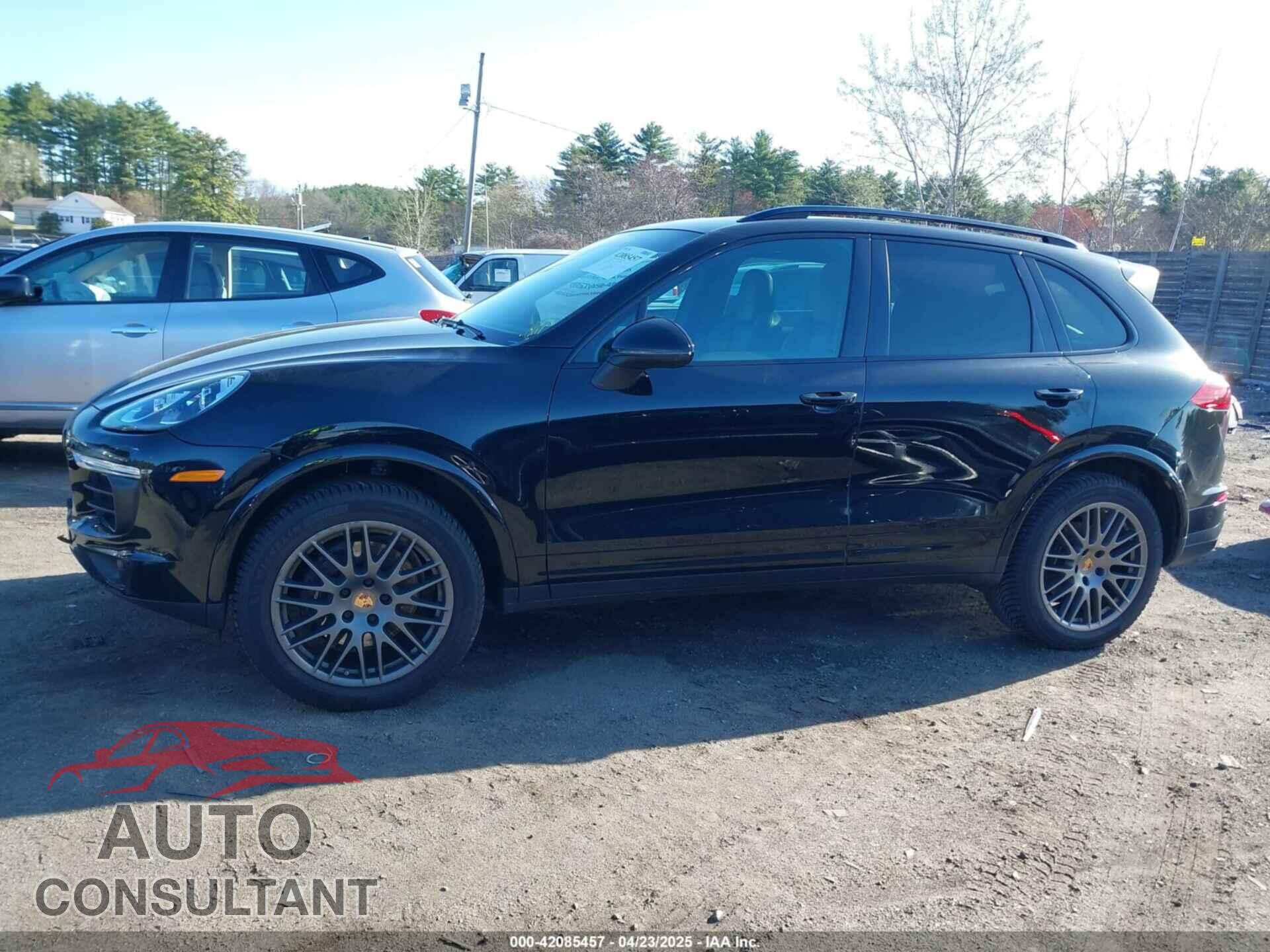 PORSCHE CAYENNE 2017 - WP1AA2A28HKA86850
