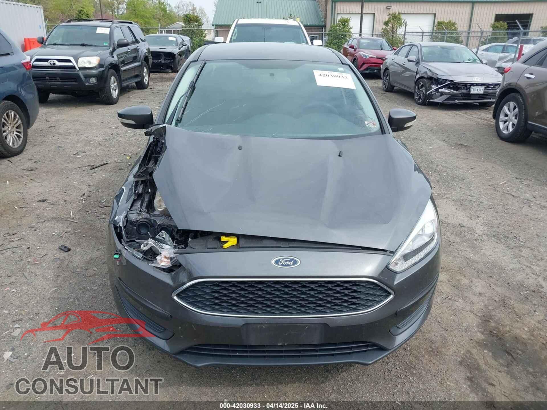 FORD FOCUS 2017 - 1FADP3F25HL338906