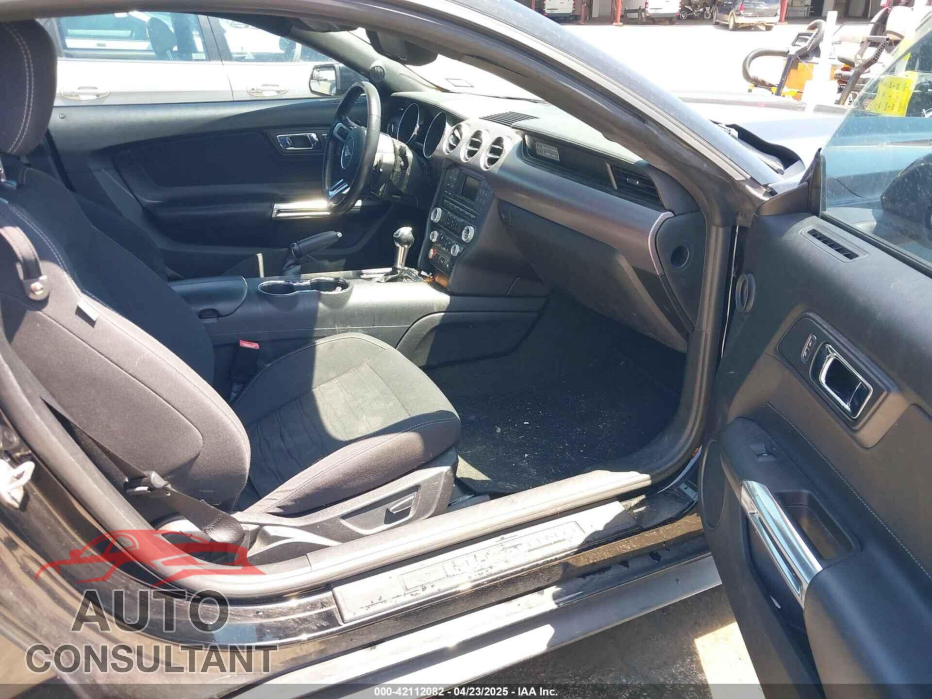 FORD MUSTANG 2017 - 1FA6P8CF2H5310904