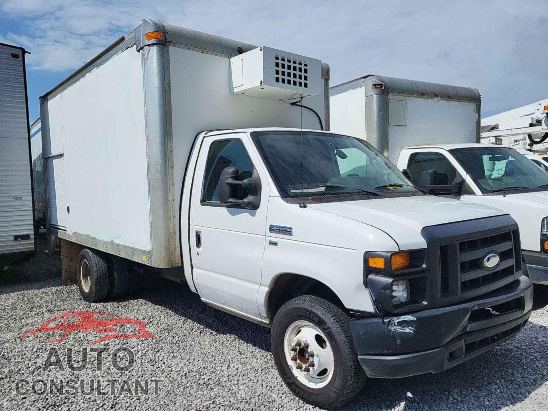 FORD ECONOLINE 2013 - 1FDXE4FL9DDB30037