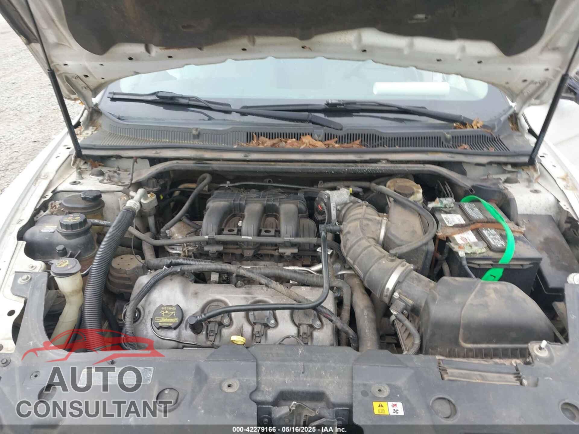 FORD TAURUS 2012 - 1FAHP2EWXCG142011