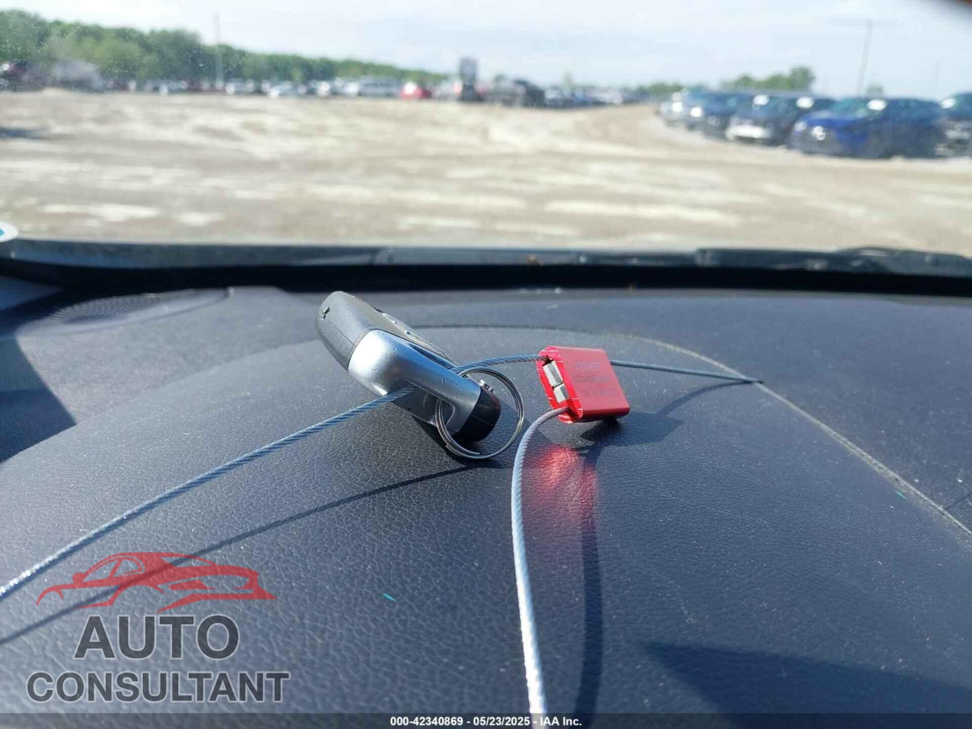 HYUNDAI SONATA 2011 - 5NPEC4AC7BH018000