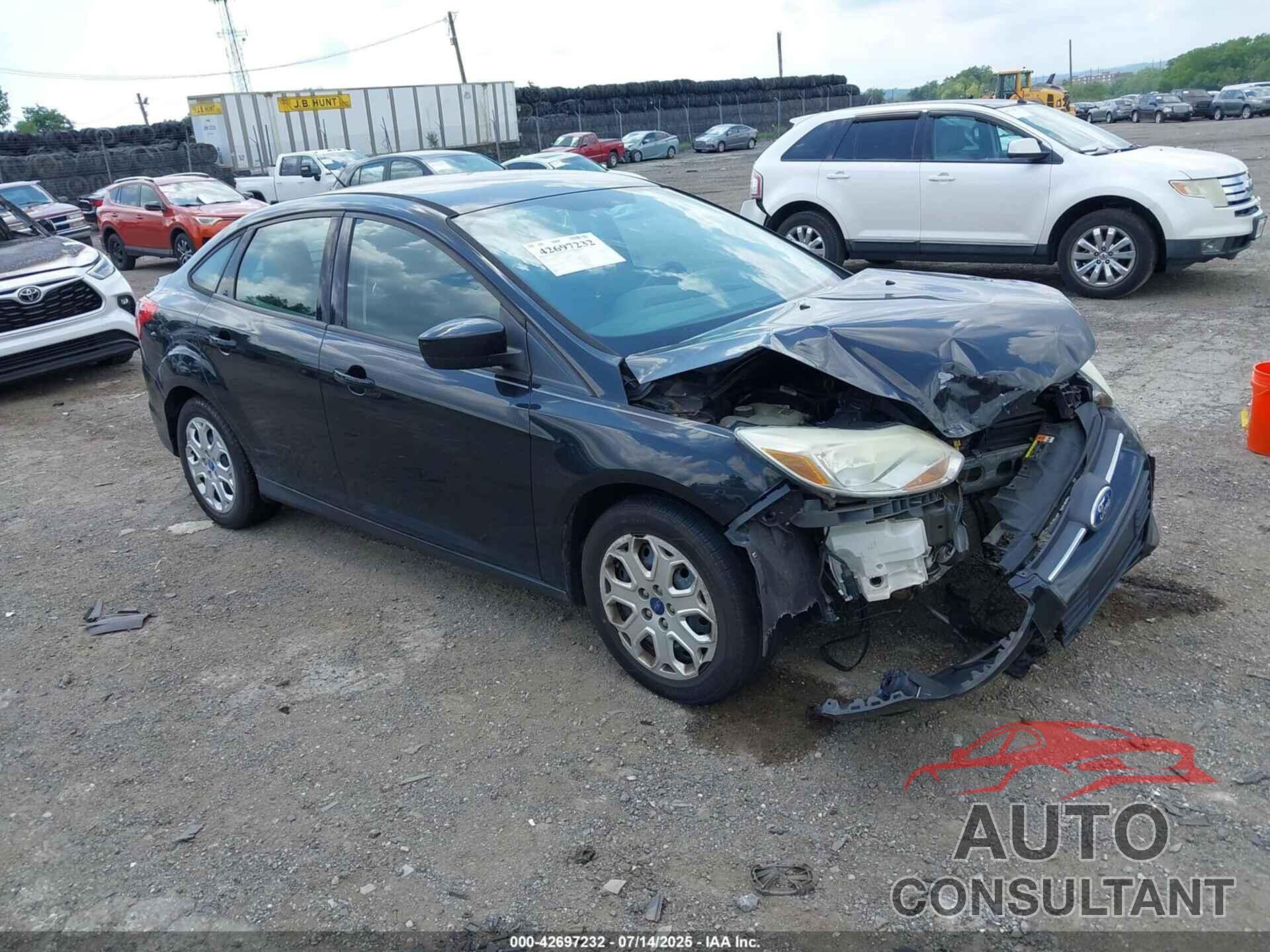 FORD FOCUS 2012 - 1FAHP3F26CL157551