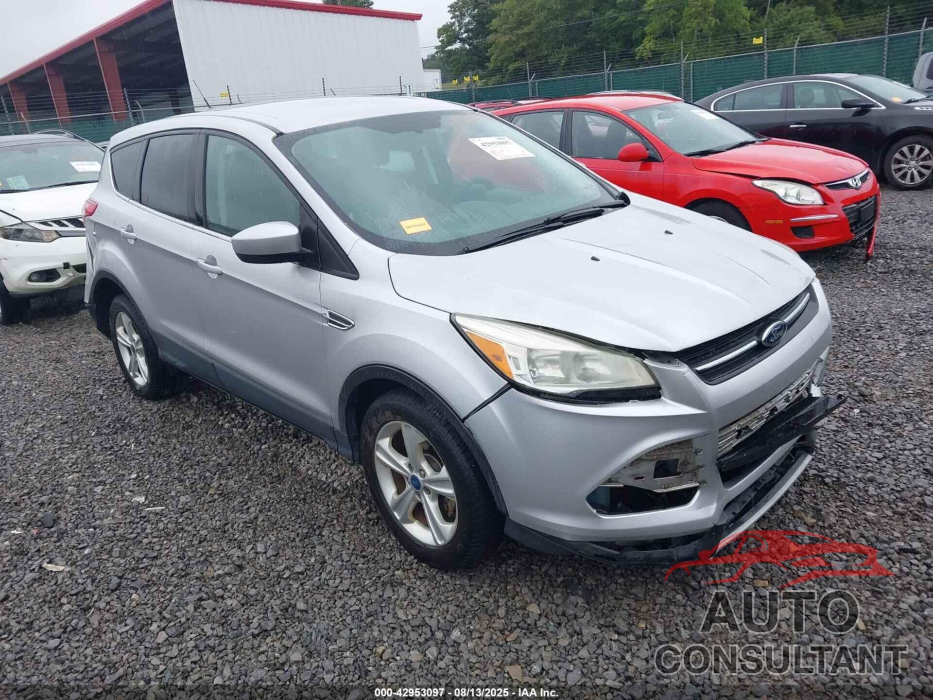 FORD ESCAPE 2013 - 1FMCU0GX2DUB61044