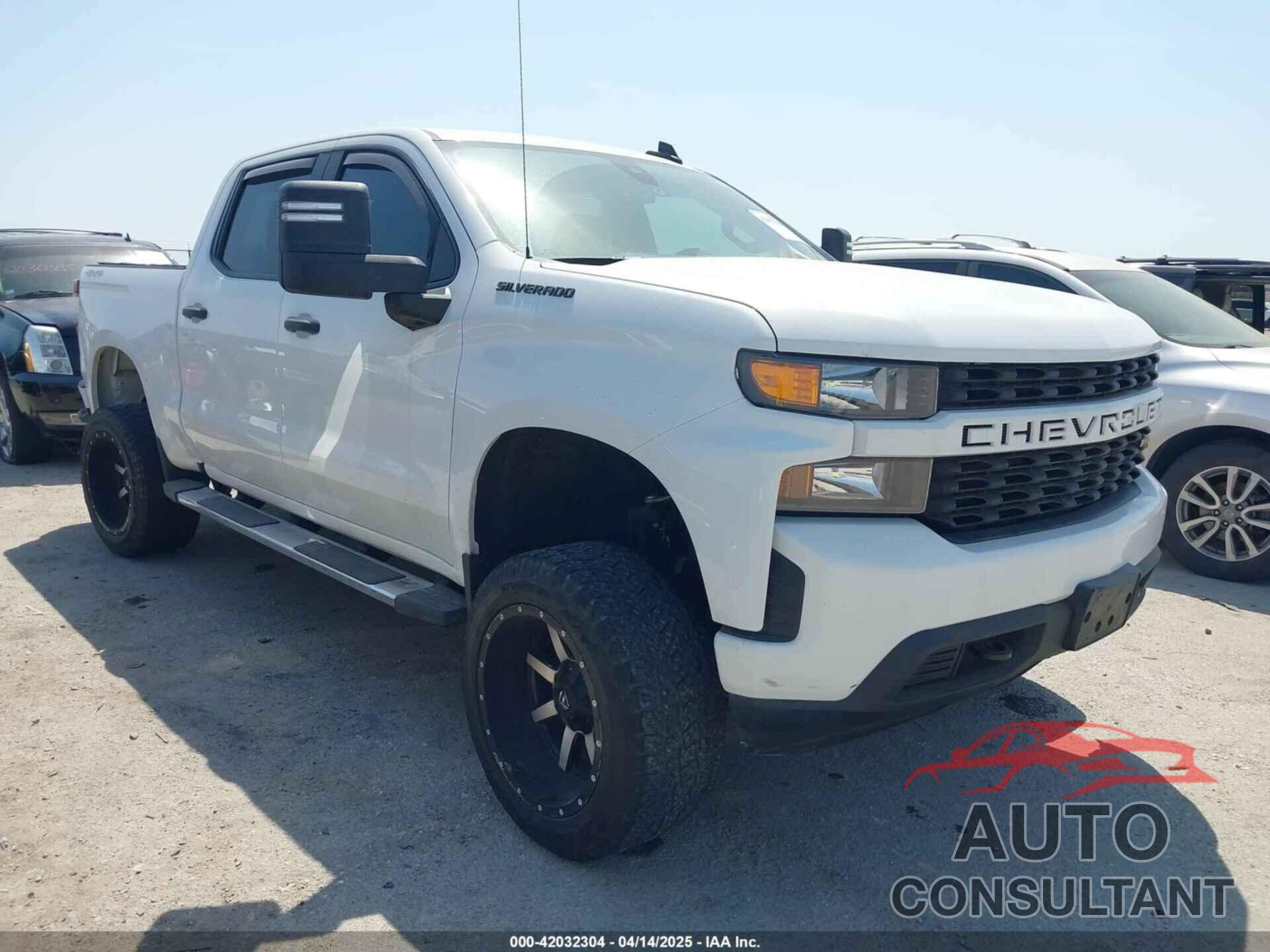 CHEVROLET SILVERADO 1500 2021 - 3GCUYBEF2MG350881