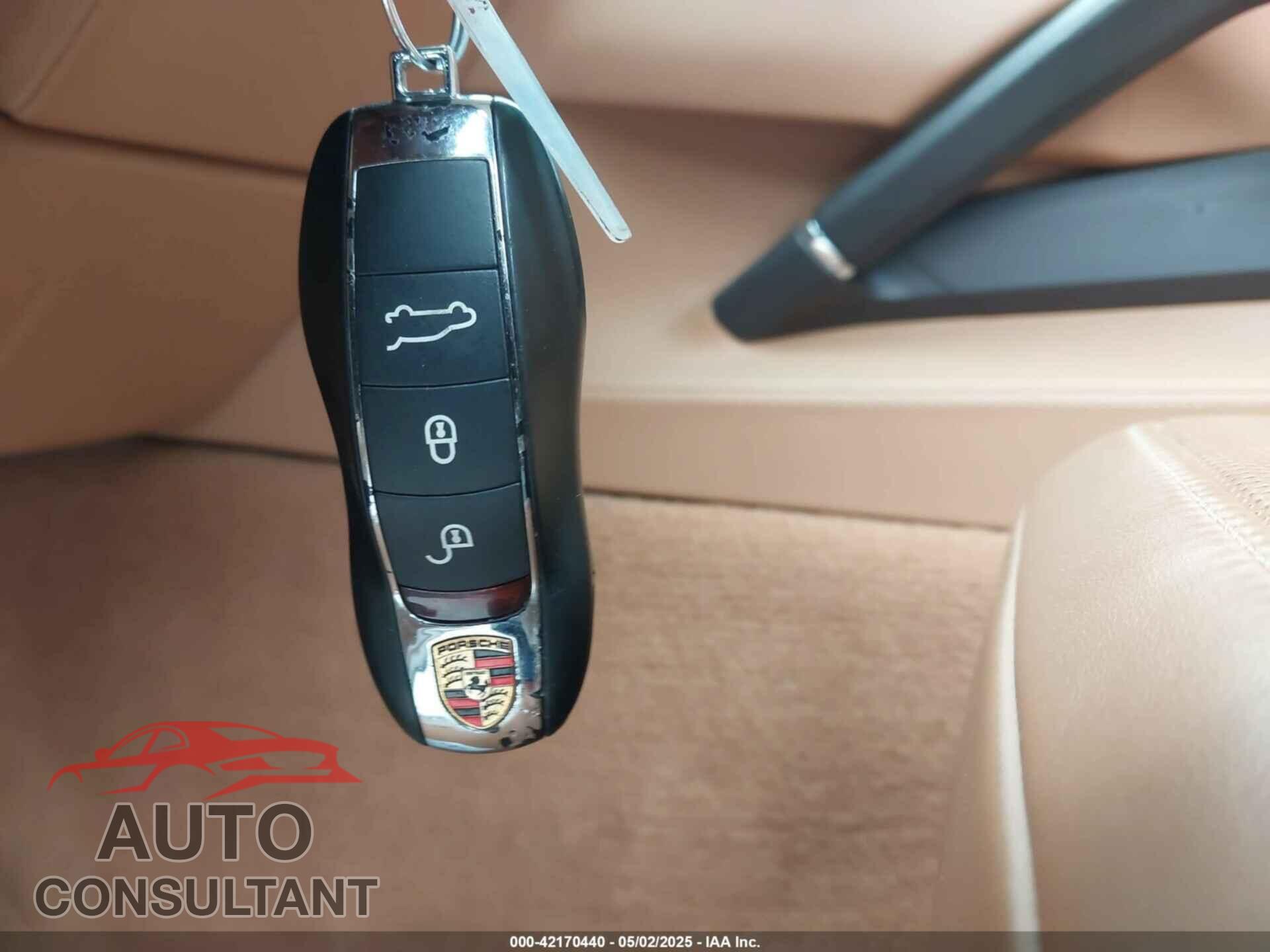 PORSCHE CAYENNE 2016 - WP1AC2A20GLA85193