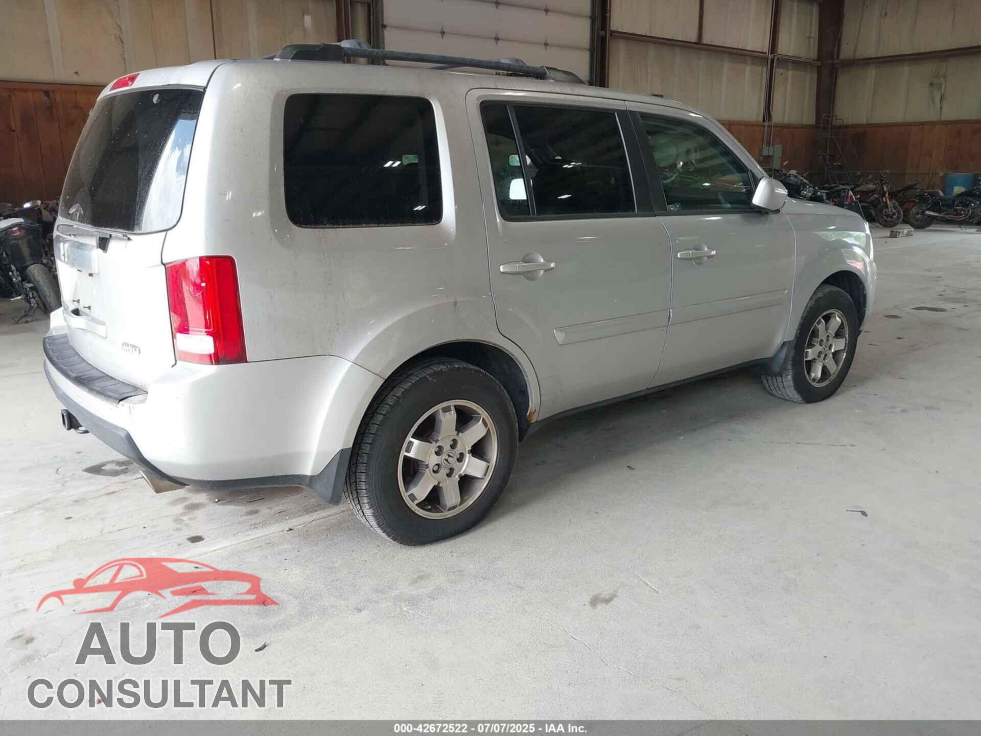 HONDA PILOT 2011 - 5FNYF4H77BB097390
