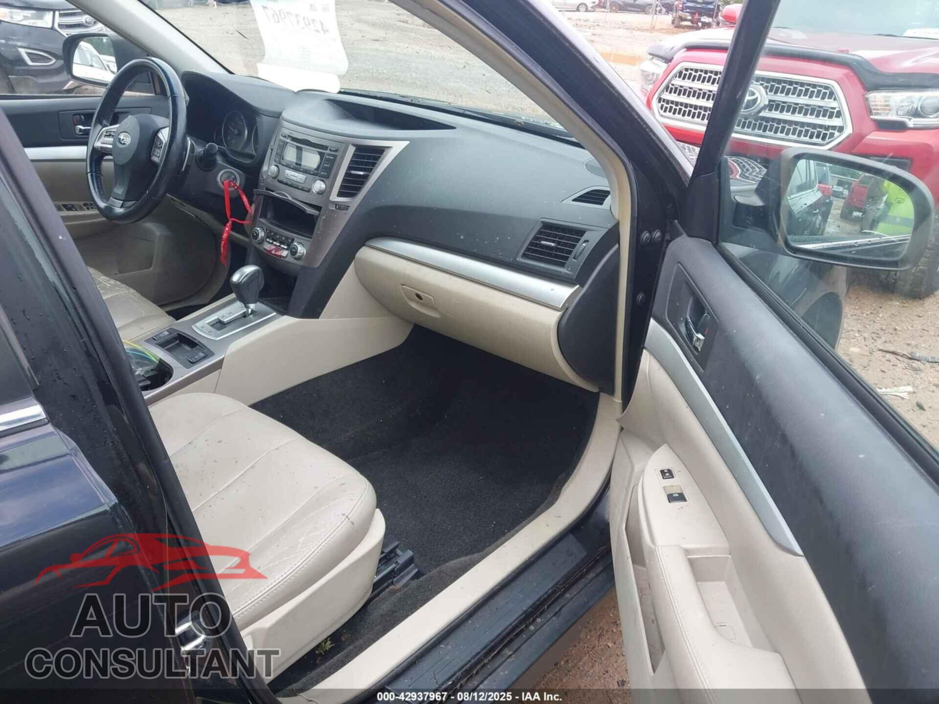 SUBARU OUTBACK 2013 - 4S4BRCCC3D3247664